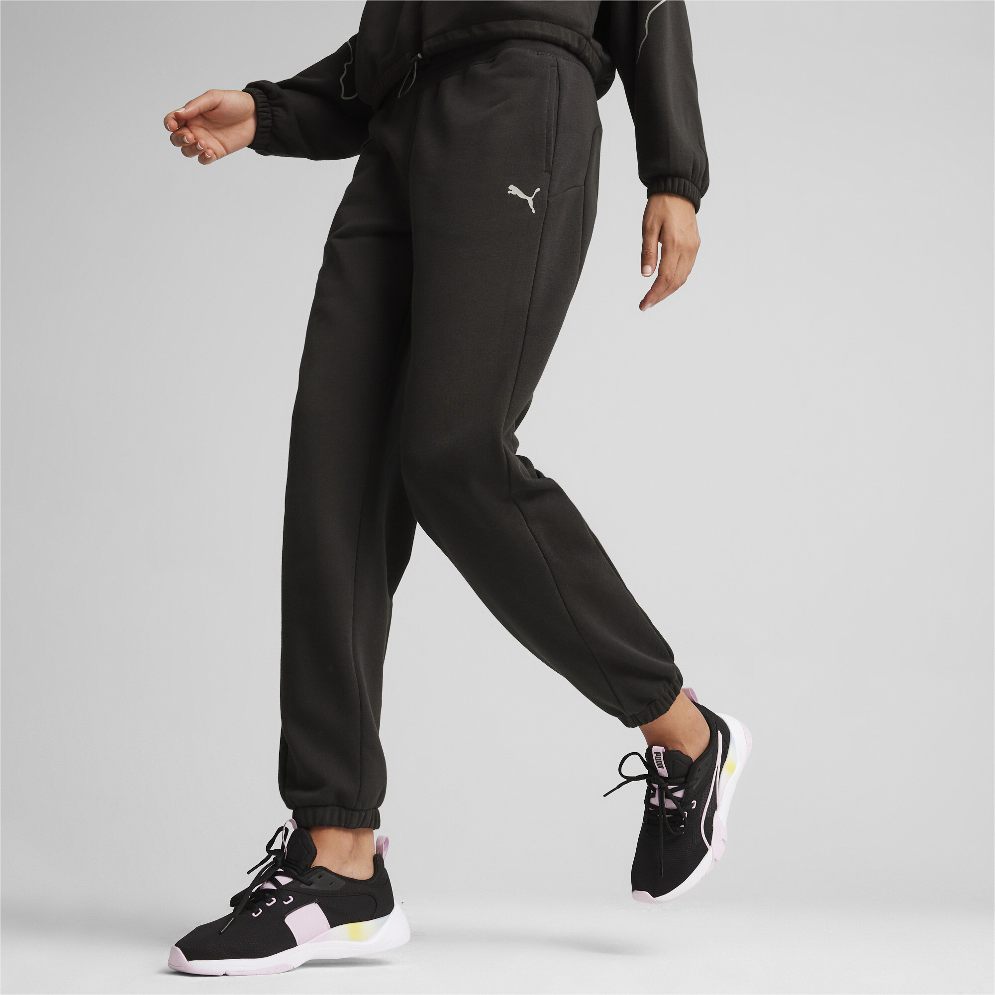 Women's Puma MOTION's Track Pants, Black, Size XL, Clothing