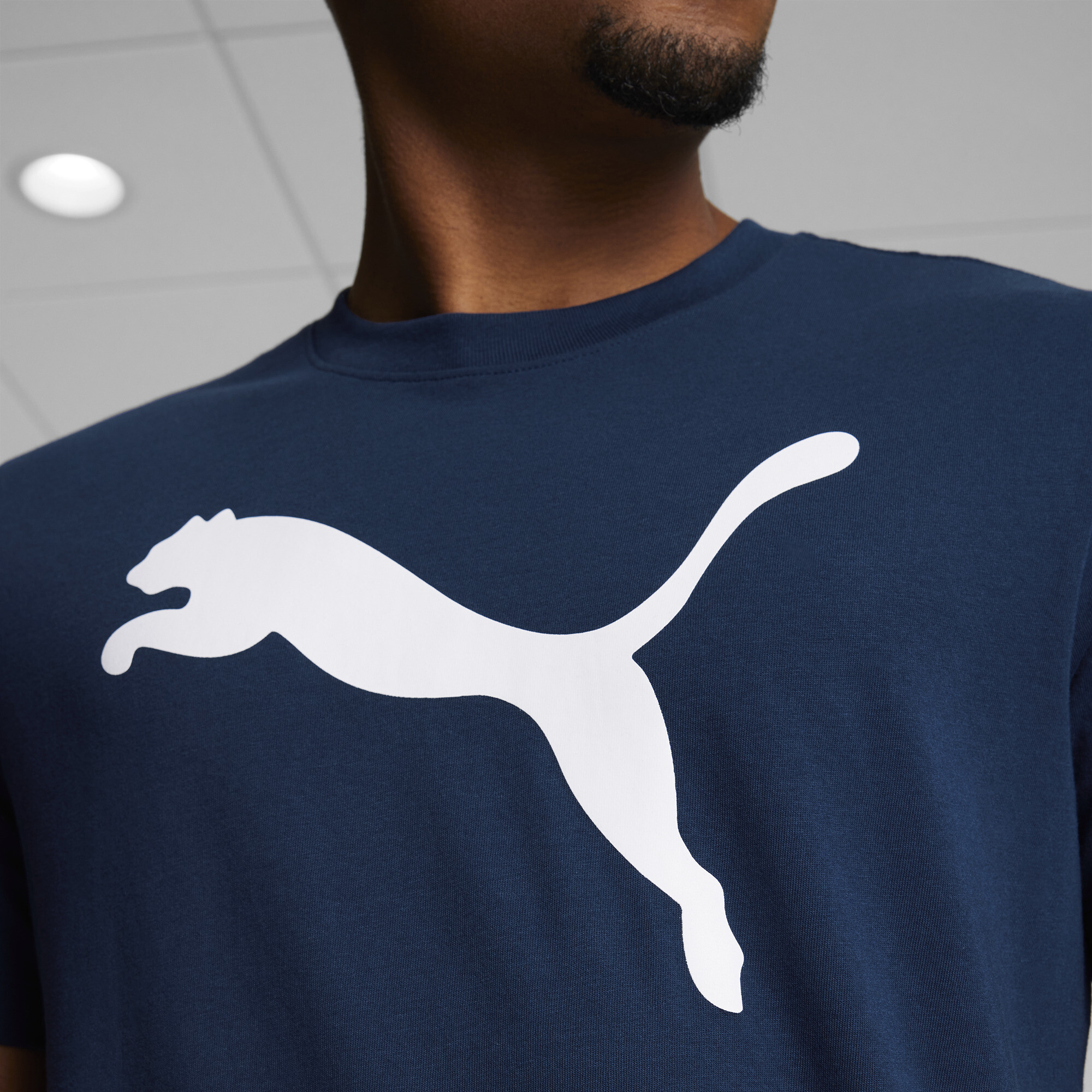 PUMA Men's Essentials Big Cat Tee