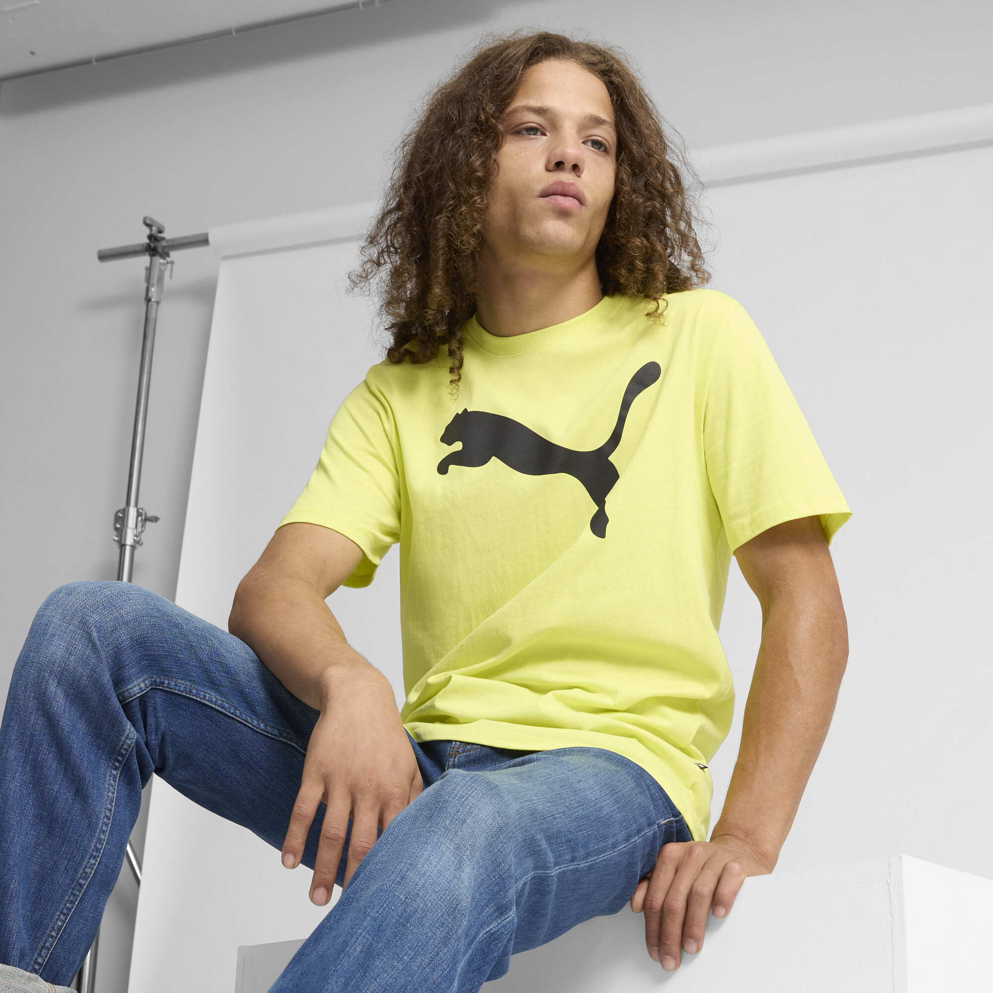 PUMA Men's Essentials Big Cat Tee