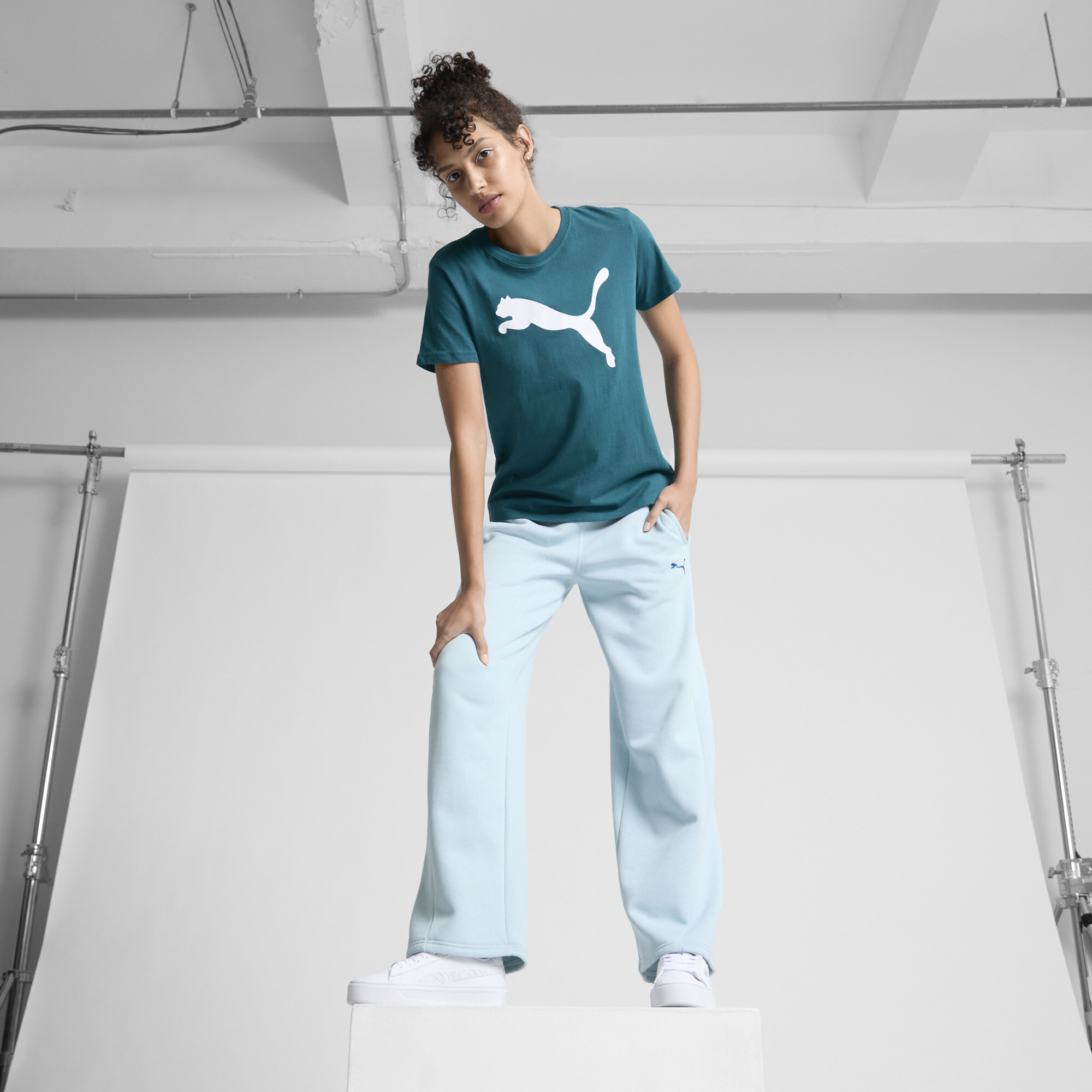 PUMA Women's Essentials Big Cat Logo Tee