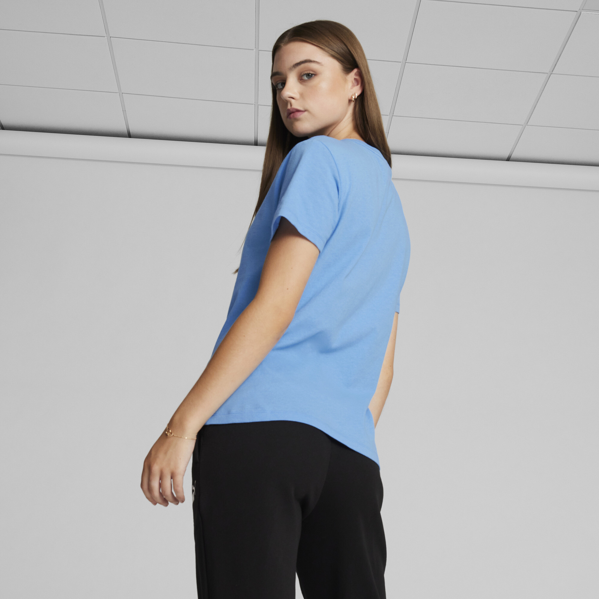 PUMA Women's Essentials Big Cat Logo Tee