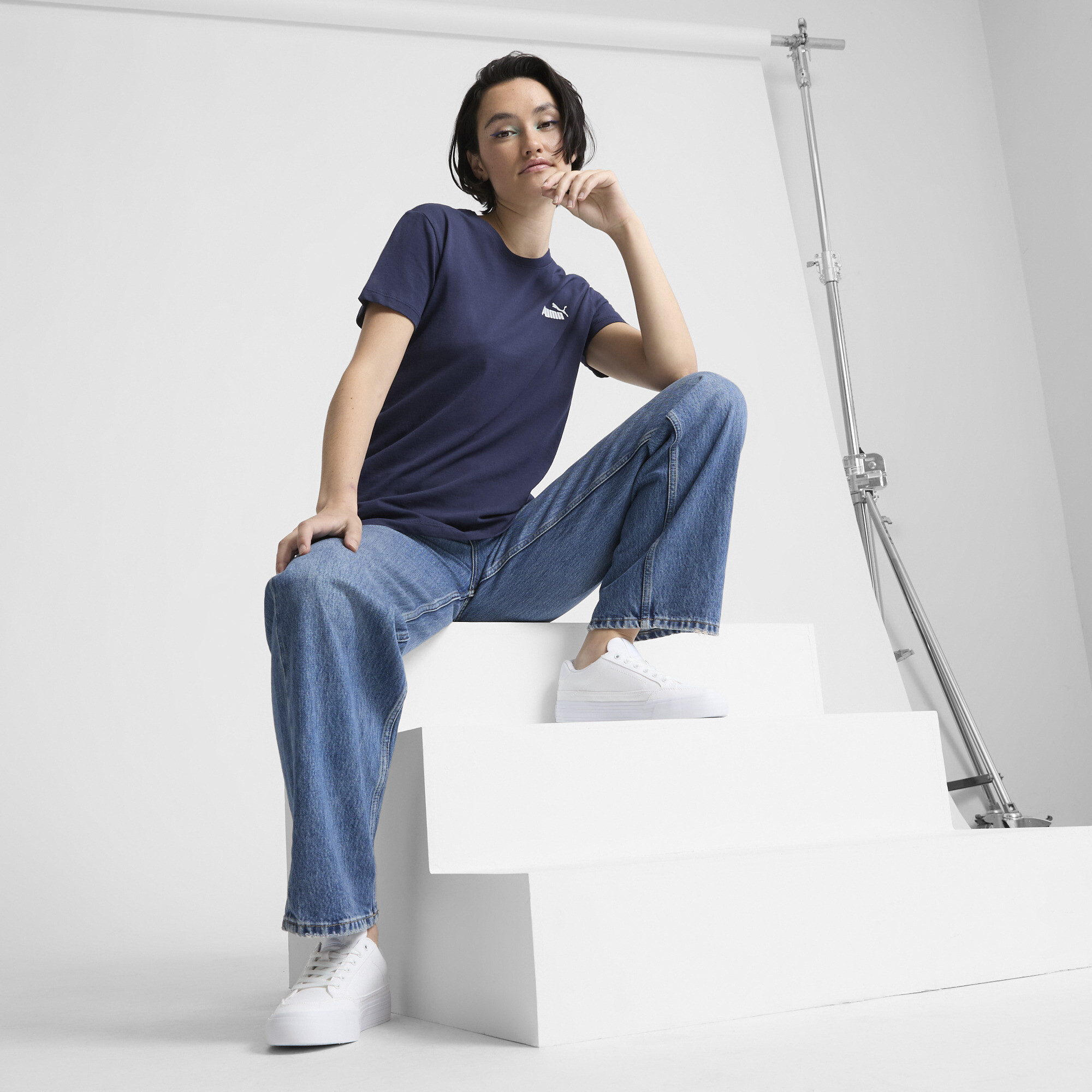 PUMA Women's ESSENTIALS Small Logo Tee