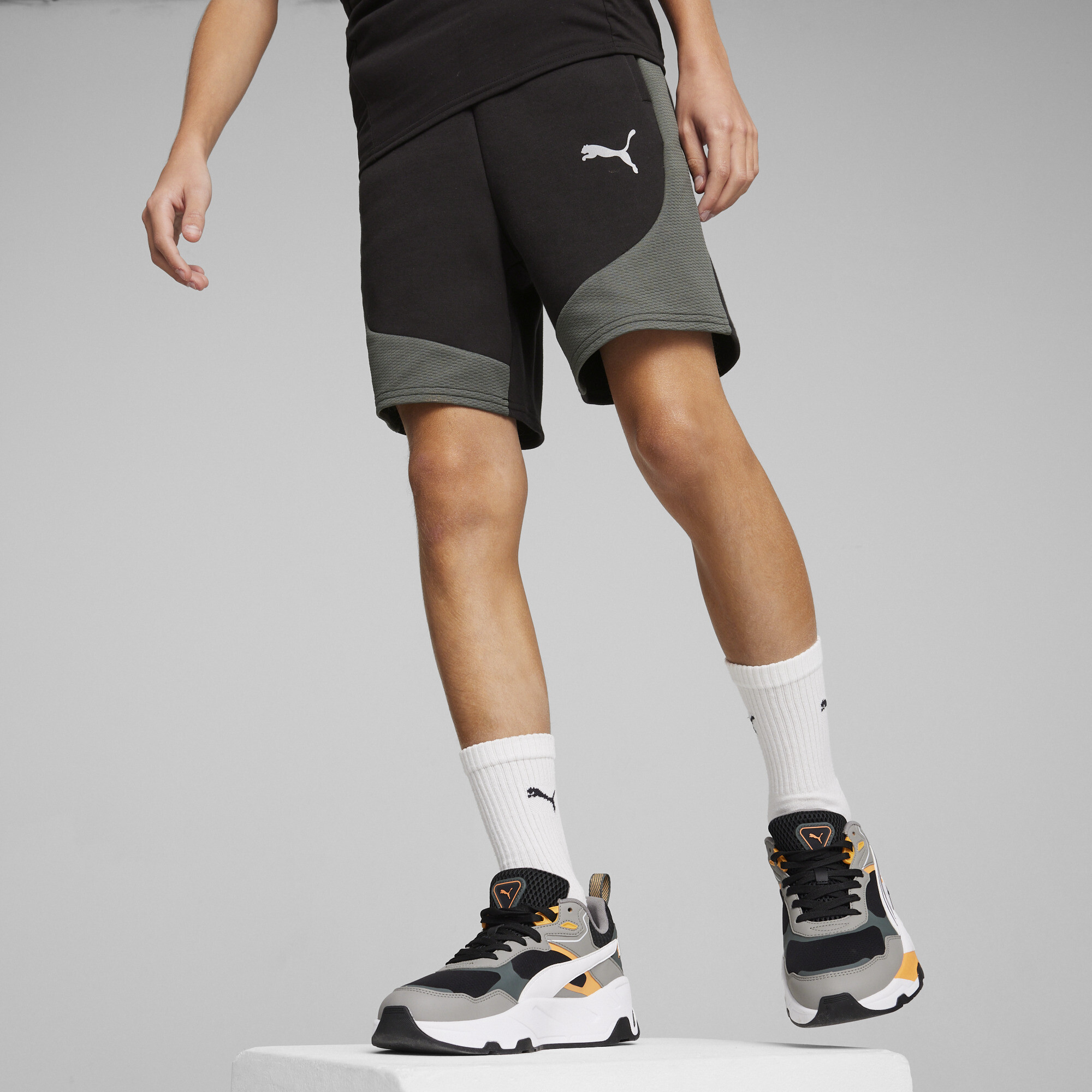 PUMA Evostripe Big Kids' 8" Shorts - Picture 8 of 10