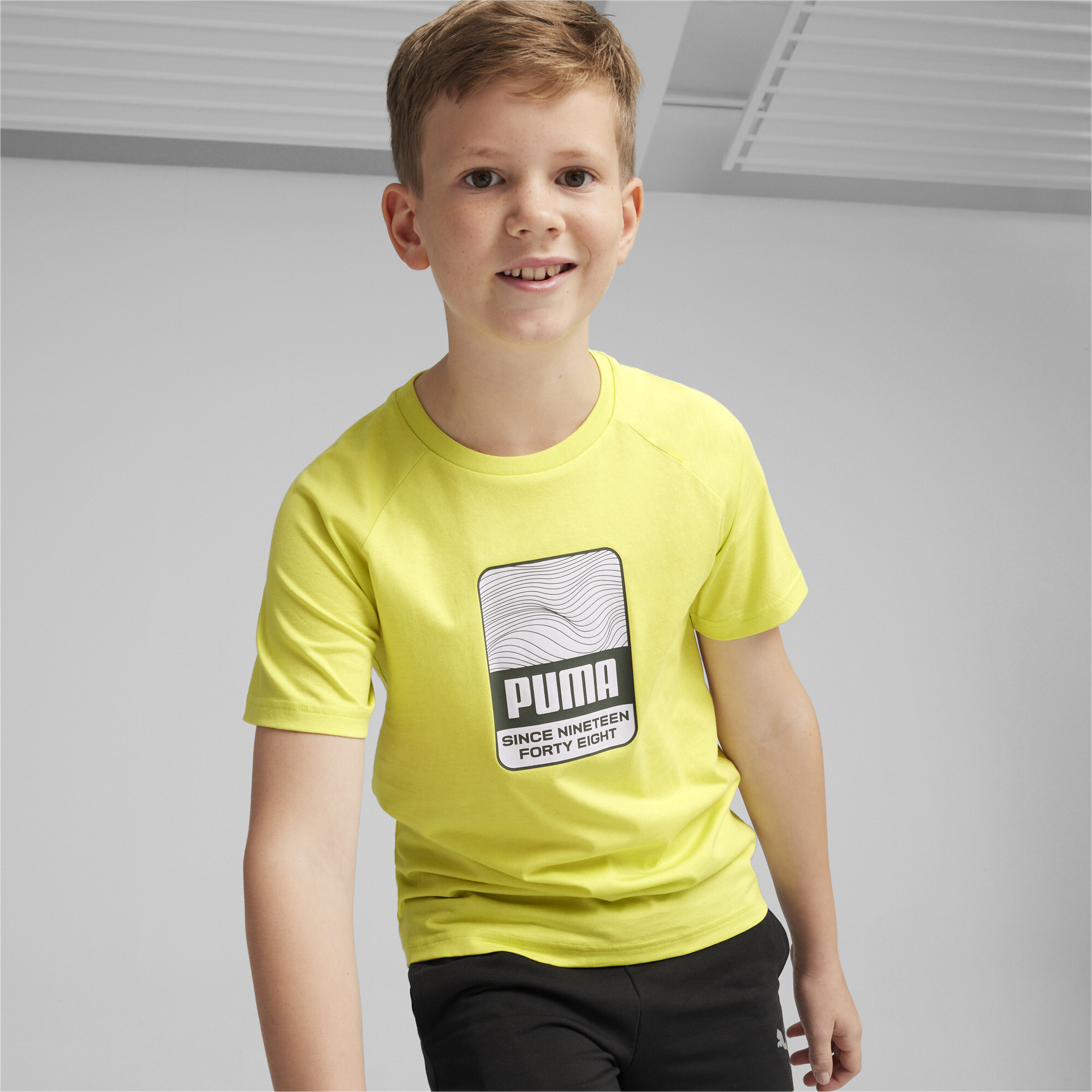 Men's Puma ACTIVE SPORTS Youth Graphic T-Shirt, Green, Size 5-6Y, Shop