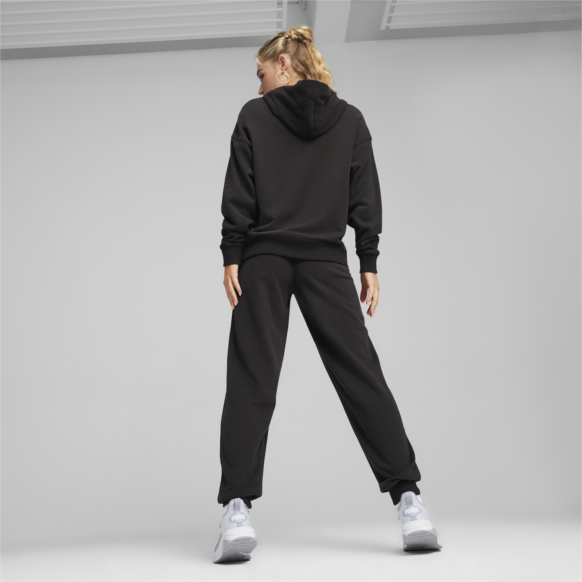 Women's Puma Loungewear's Track Suit, Black, Size M, Clothing
