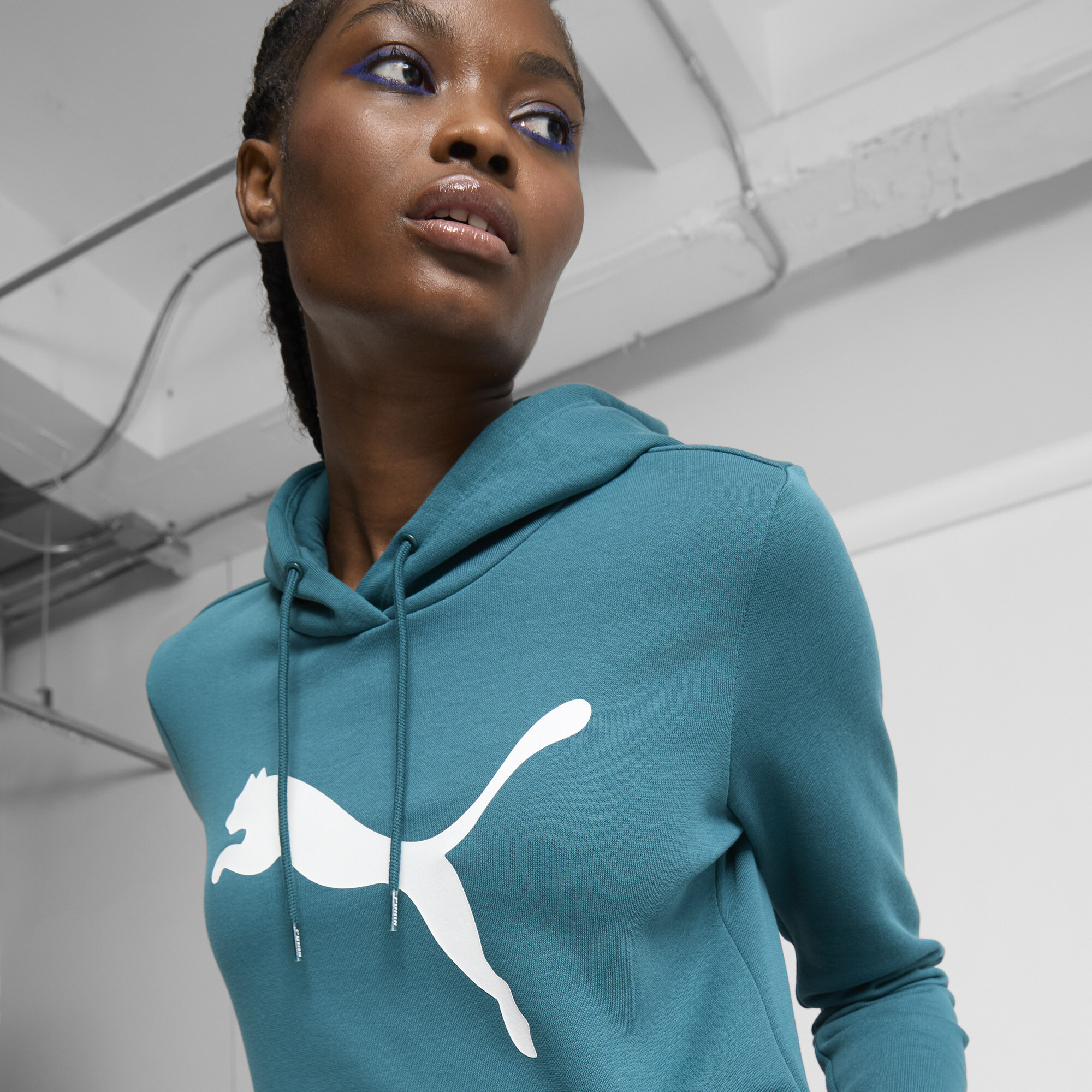 PUMA Essentials Women's Hoodie - Picture 38 of 44