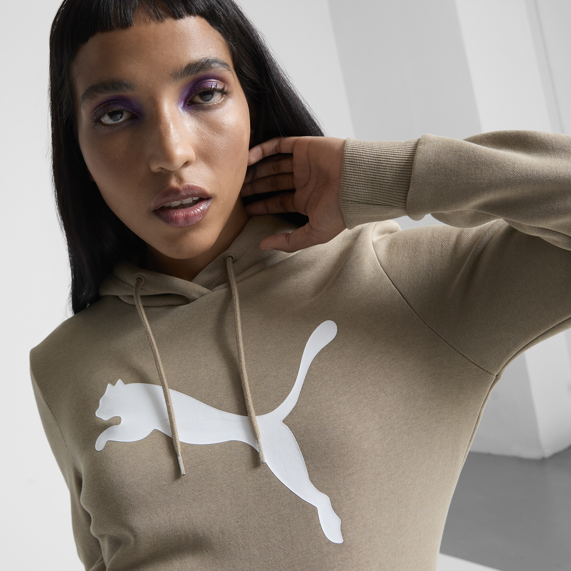 PUMA Essentials Women's Hoodie - Picture 11 of 44