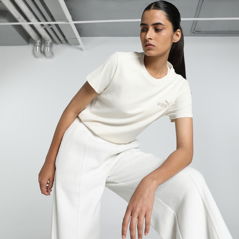 

Women's PUMA ELEVATED Tee