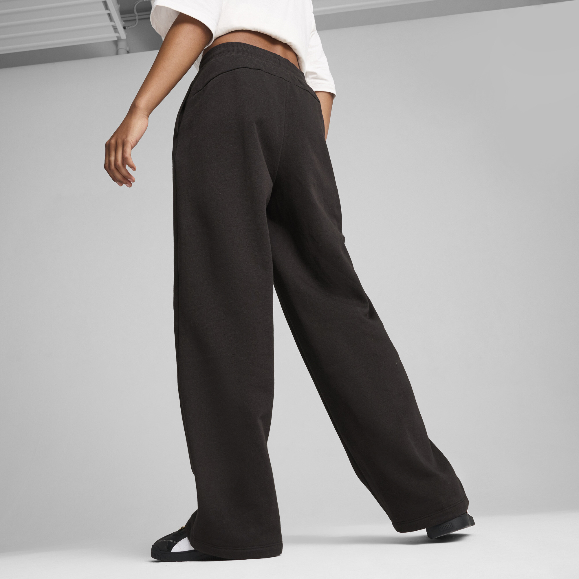 Women's Puma ESS+ CLASS ACT Pants, Black, Size XXL, Clothing