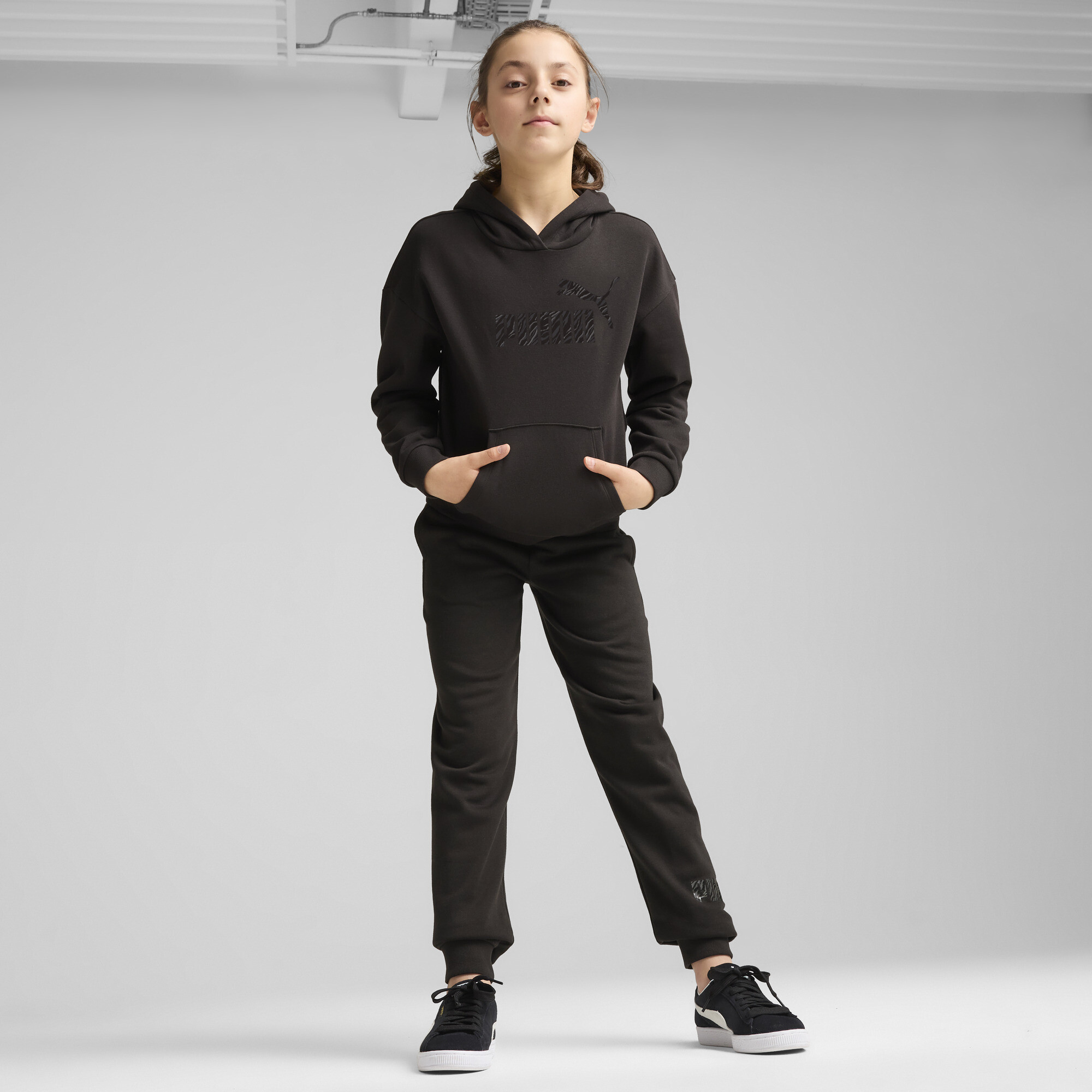 Women's Puma ESS+ ANIMAL Hoodie Youth, Black, Size 5-6Y, Clothing