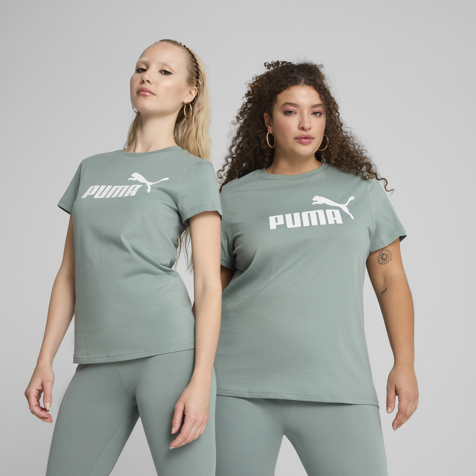 Puma ESS No. 1 Logo T-Shirt Damen | Mit Logo Print | Green Moon | Größe: L