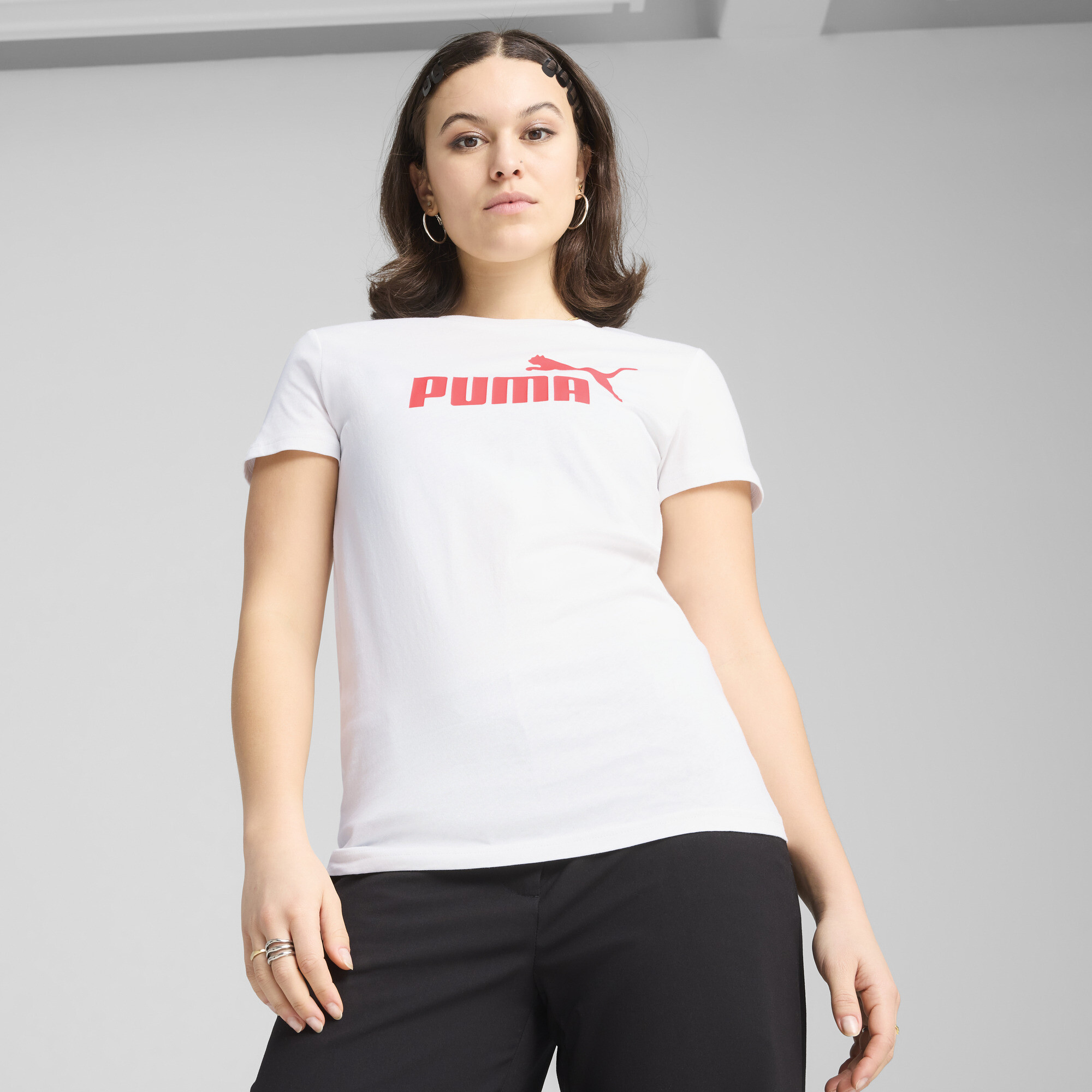 Puma ESS No. 1 Logo T-Shirt Damen | Mit Logo Print | White/Peach Frost | Größe: XL