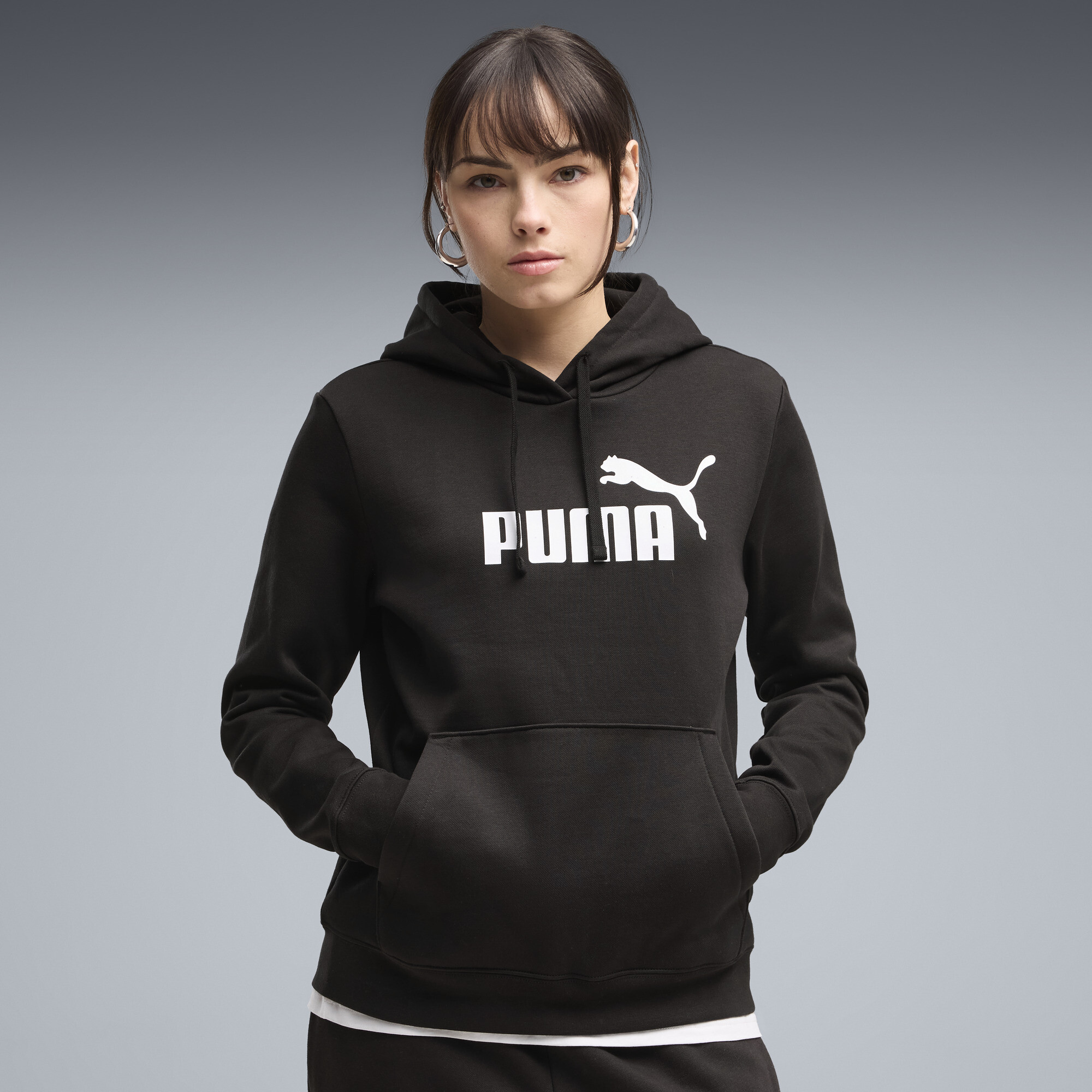 PUMA Essentials No. 1 Logo Women's Hoodie in Black, Size L