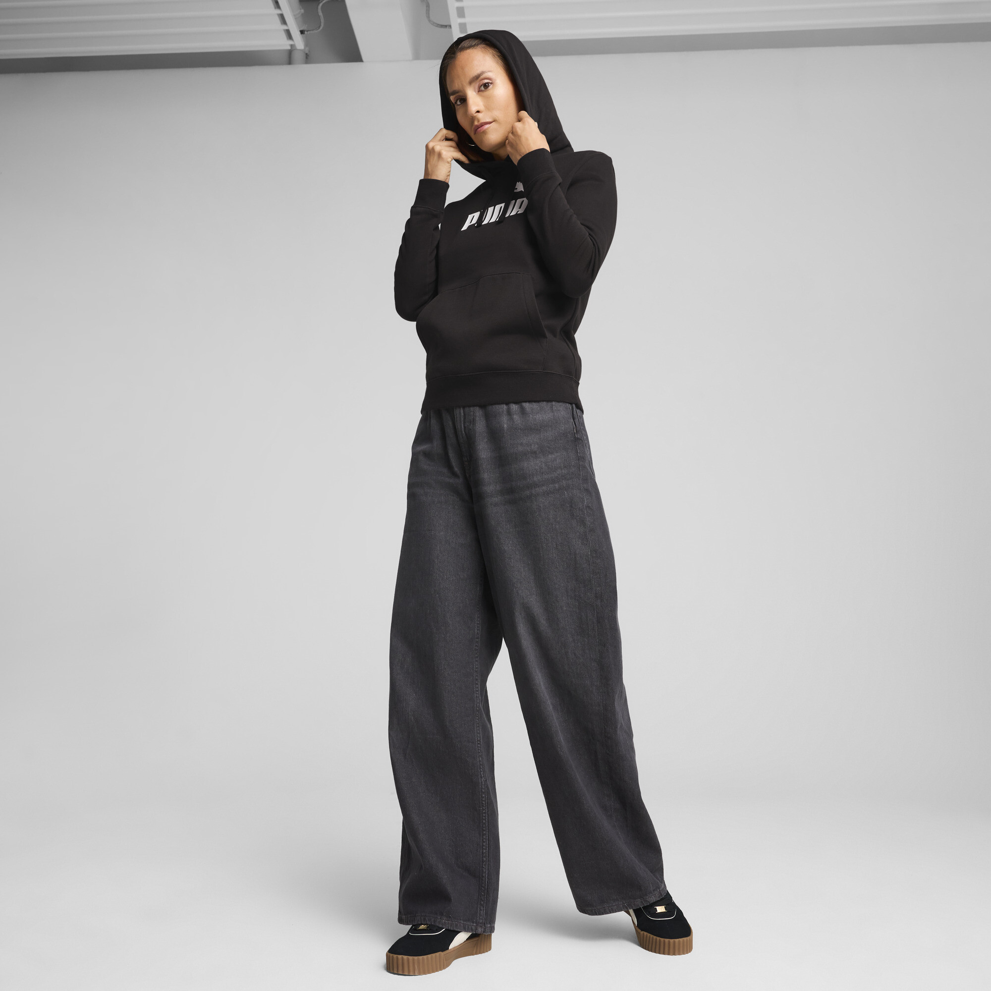 PUMA ESS No. 1 Logo hoodie voor Dames, Zwart, Maat L thumbnail 4