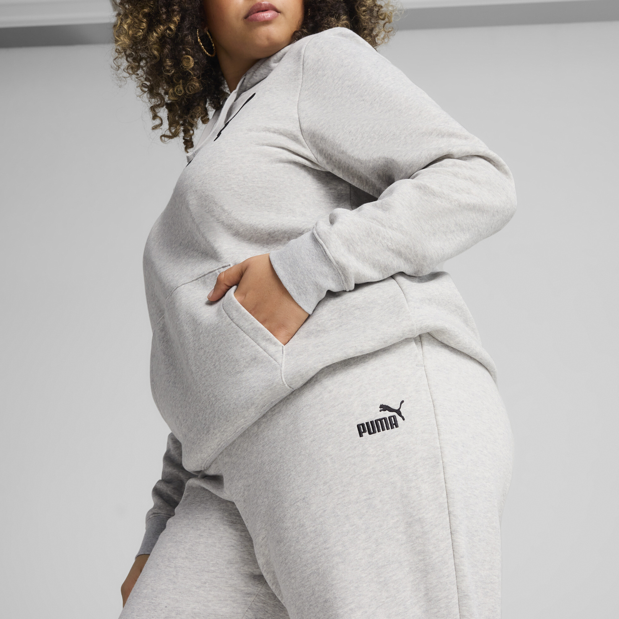 PUMA Essentials Small No. 1 Logo sweatpant voor Dames, Grijs, Maat S thumbnail 7