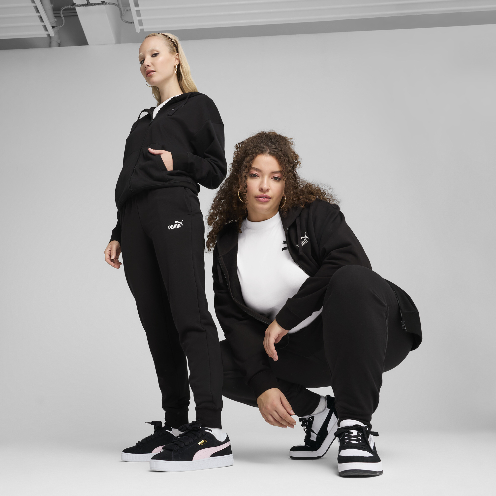 Puma ESS Small No. 1 Logo Jogginghose Damen | Mit Plain | Black | Größe: XXL