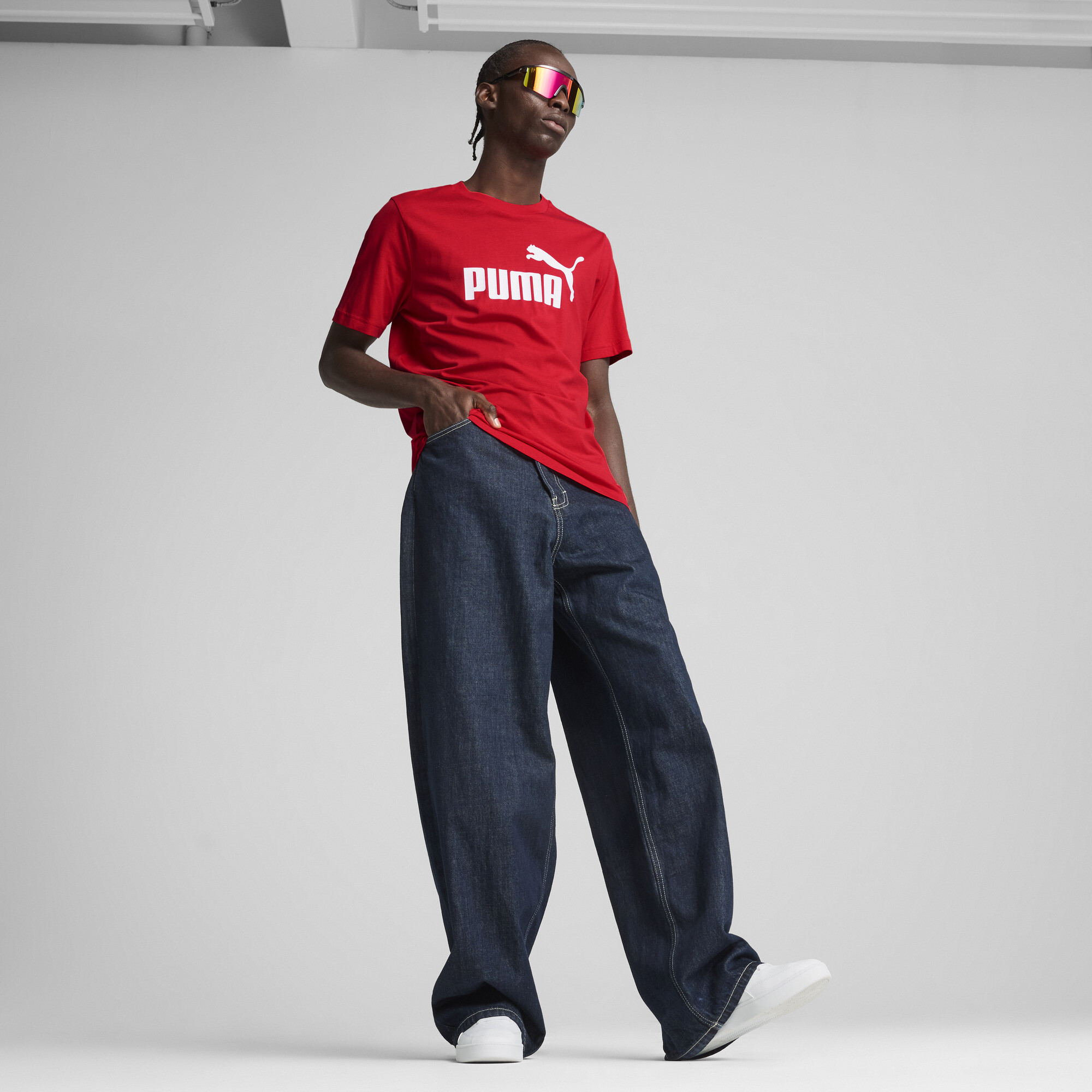 PUMA Essentials No. 1-logo T-shirt voor Heren, Rood, Maat M thumbnail 4