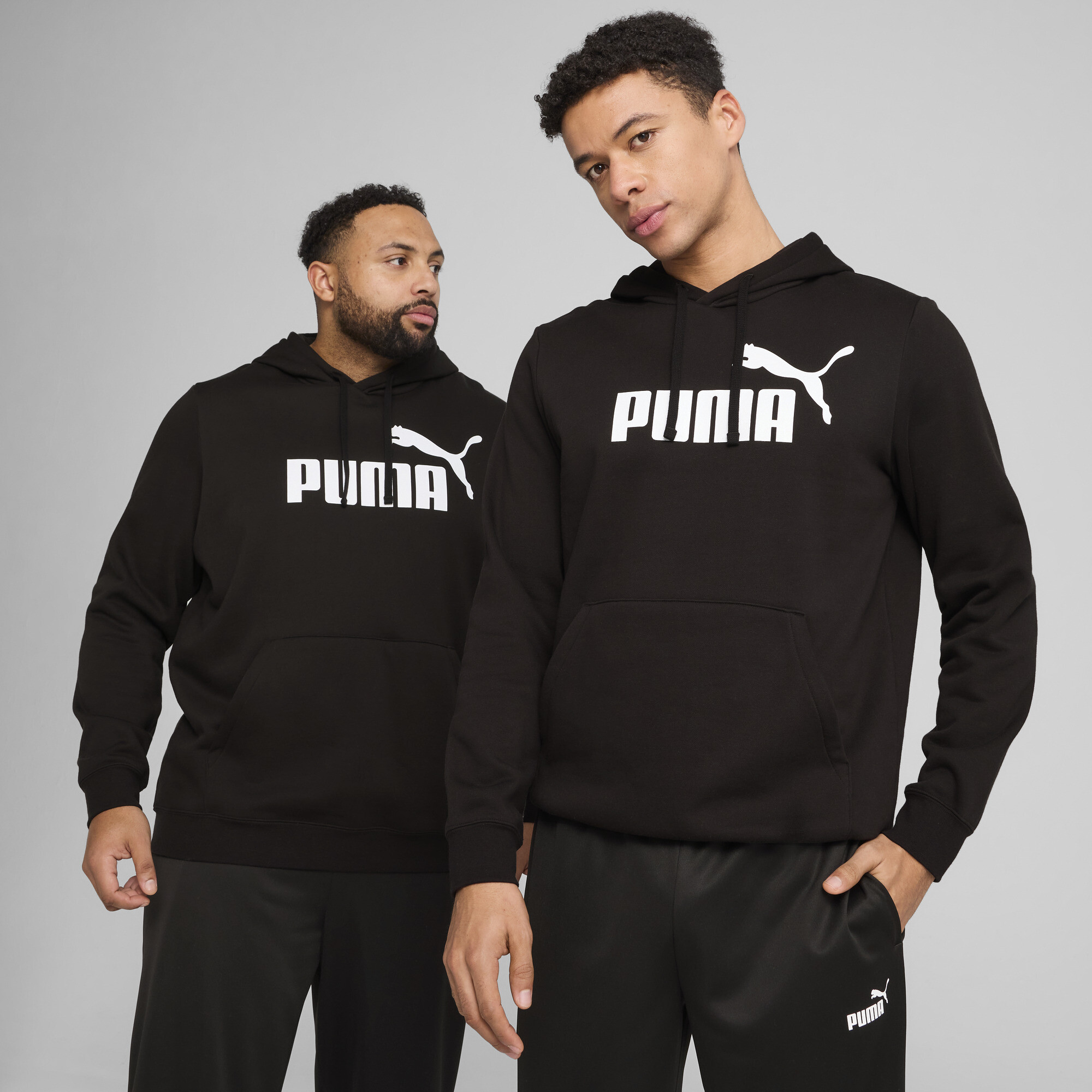 Puma Essentials No. 1 Logo Hoodie Men In Black