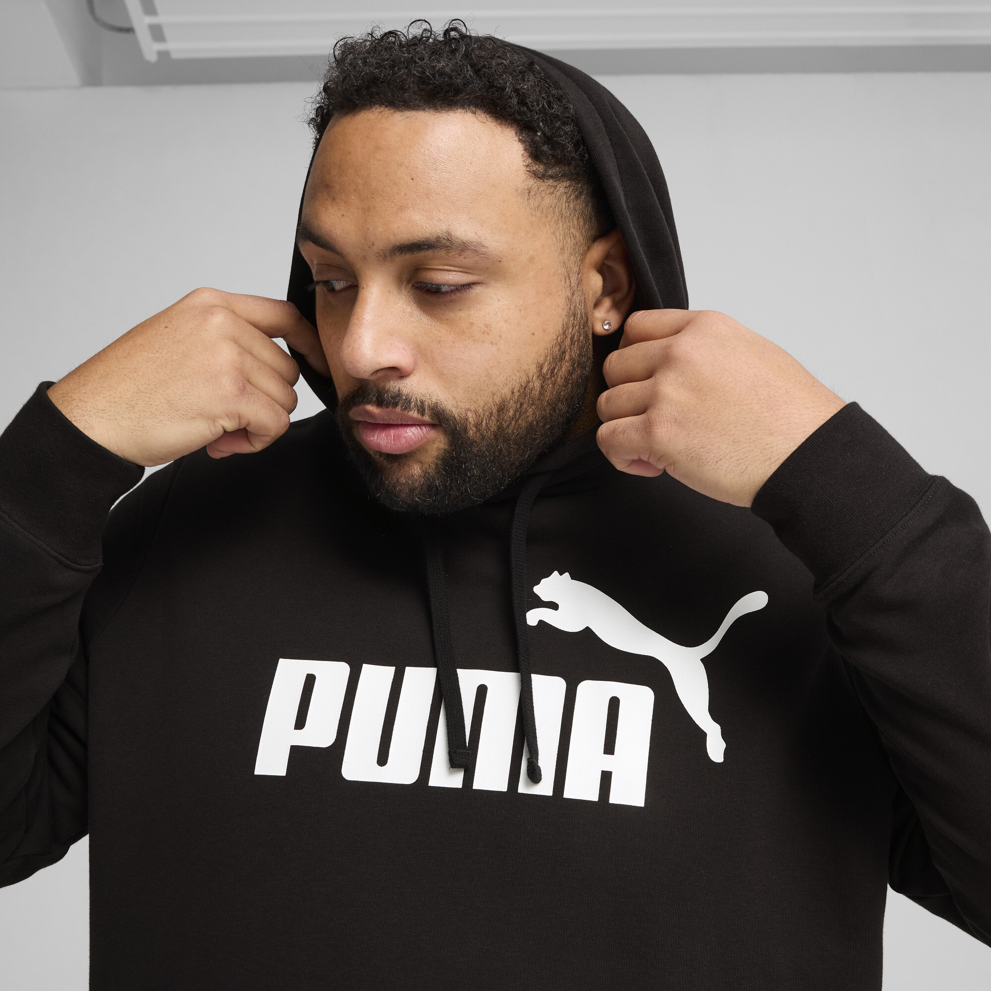 PUMA Essentials Men's Hoodie - Picture 12 of 38