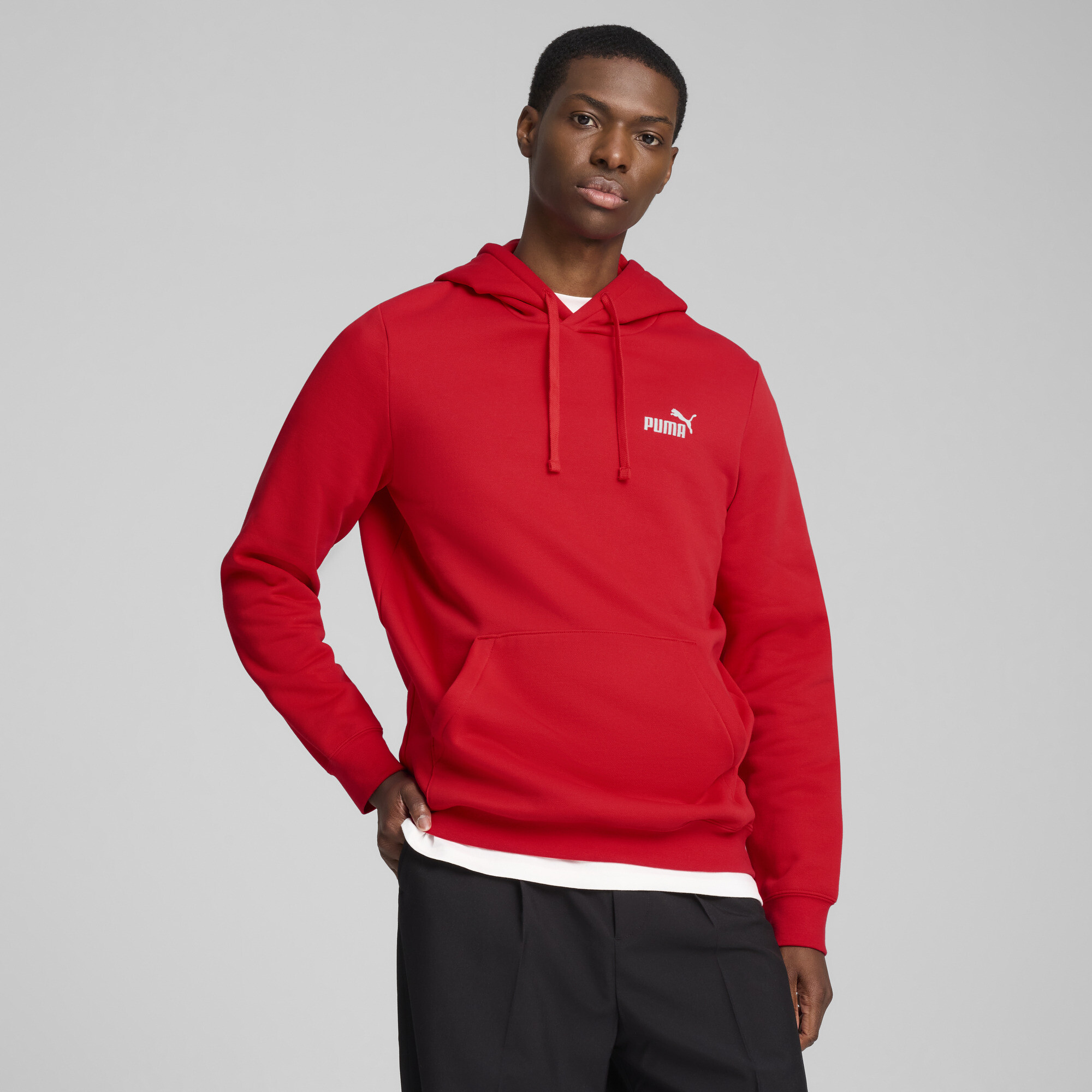 PUMA Essentials Men's Small Logo Hoodie in Red, Size L