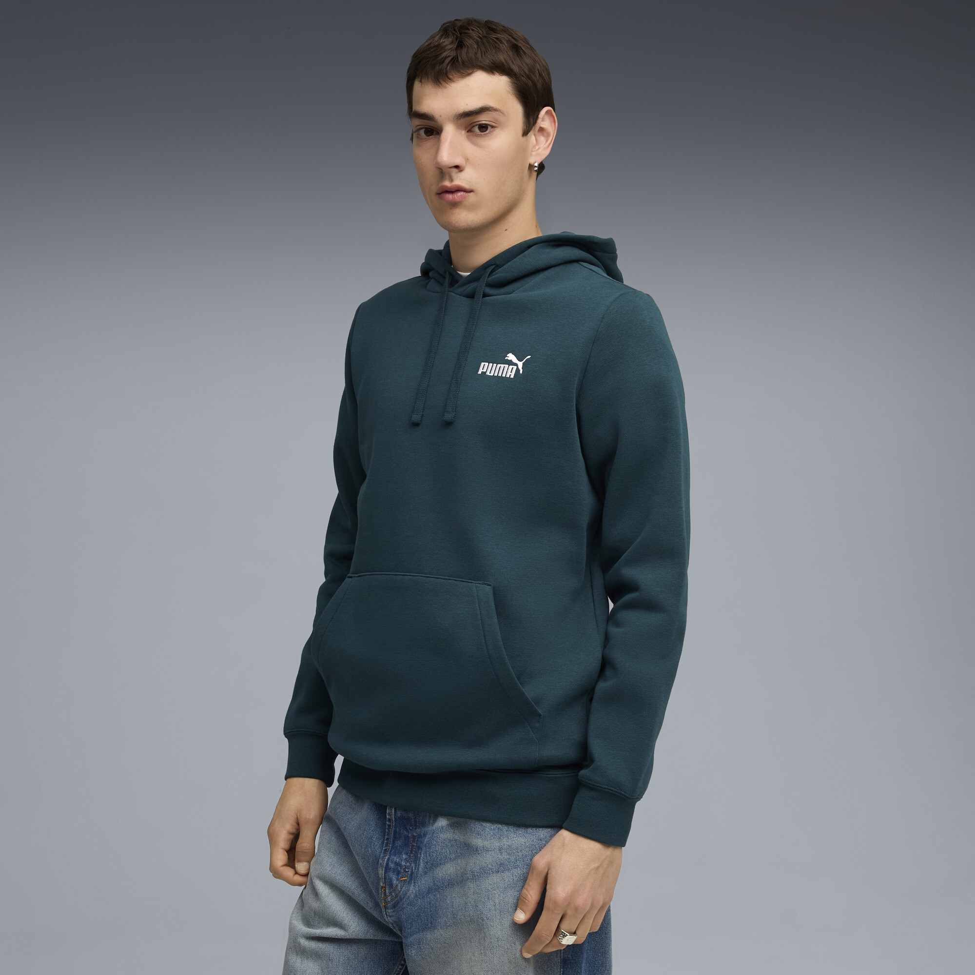 Puma Essentials Small No. 1 Logo Hoodie Men In Green