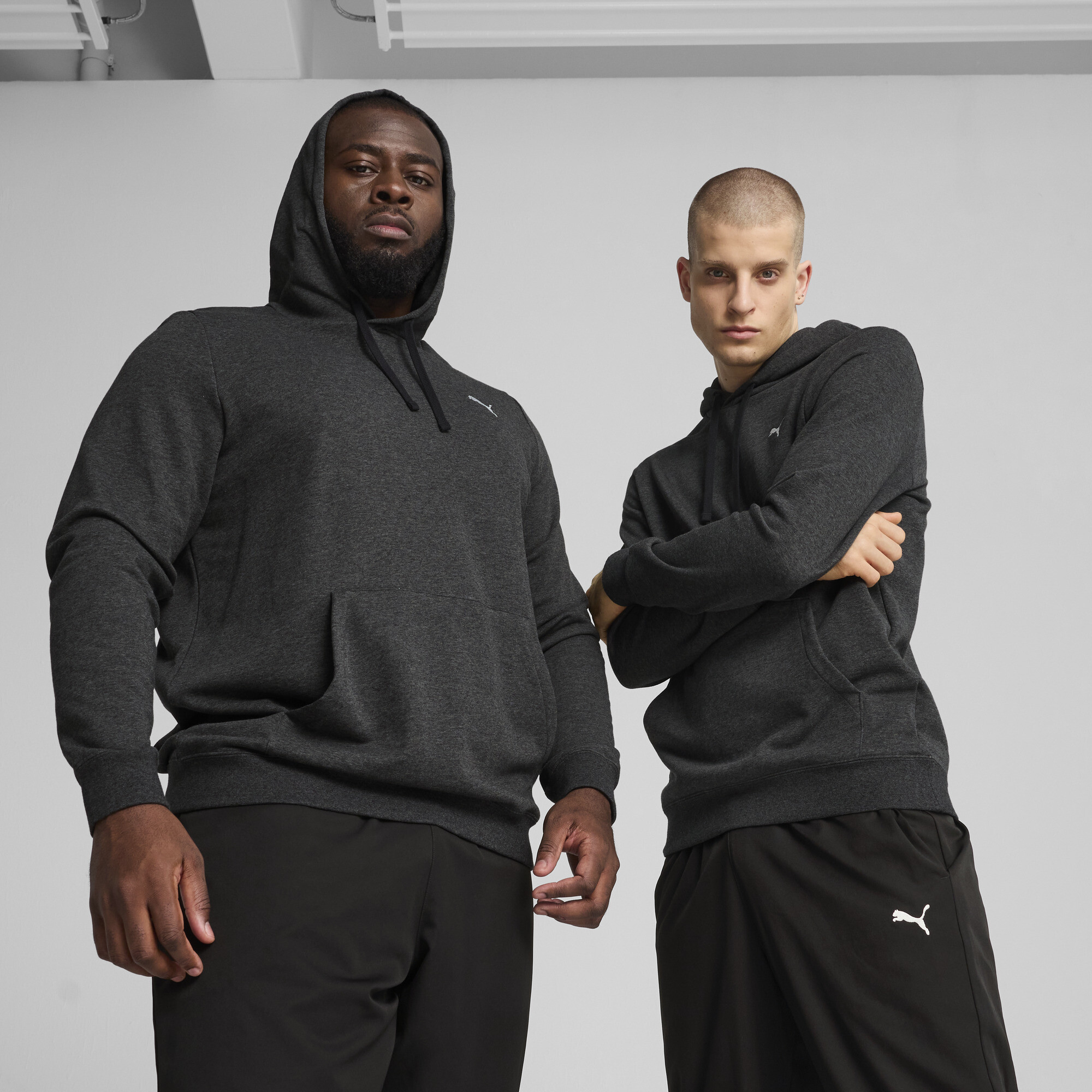 Puma Essentials Hoodie Men In Gray