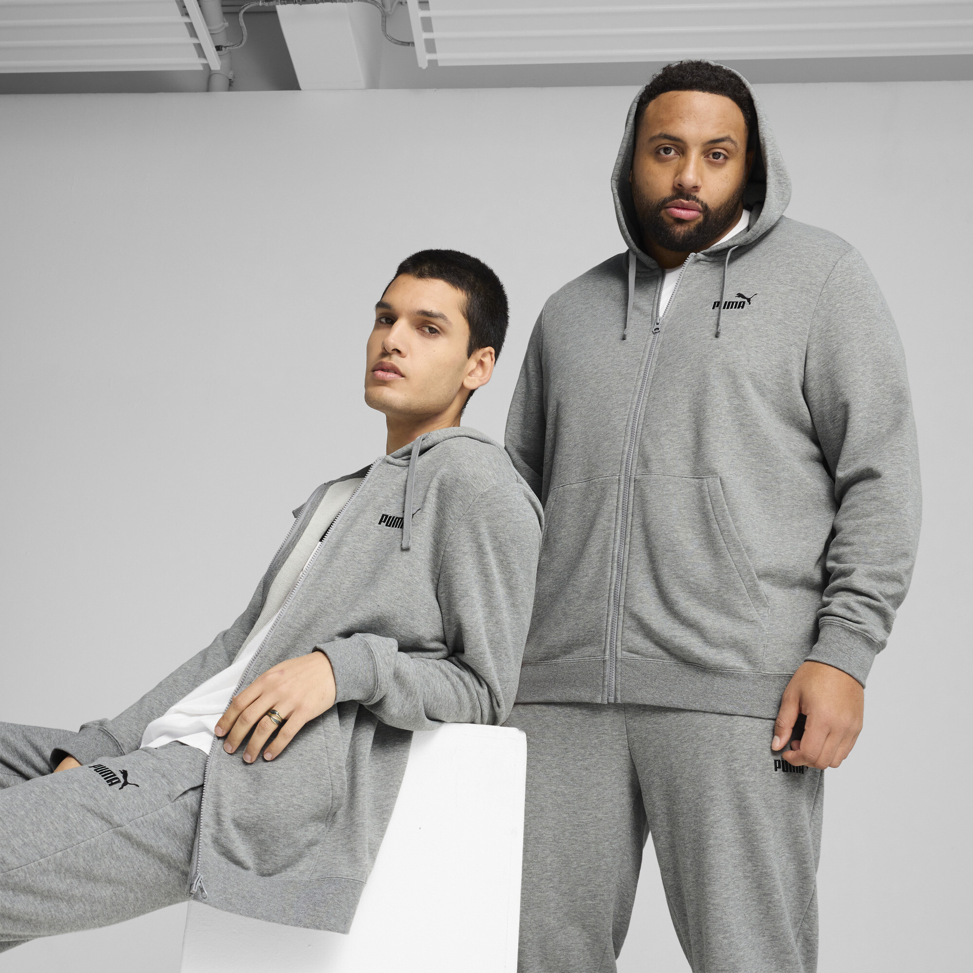  プロフィットジャージ メンズ　XSサイズ グレー Кофта Essentials No. 1 Logo Full-Zip Hoodie Men | Колір: Сірий