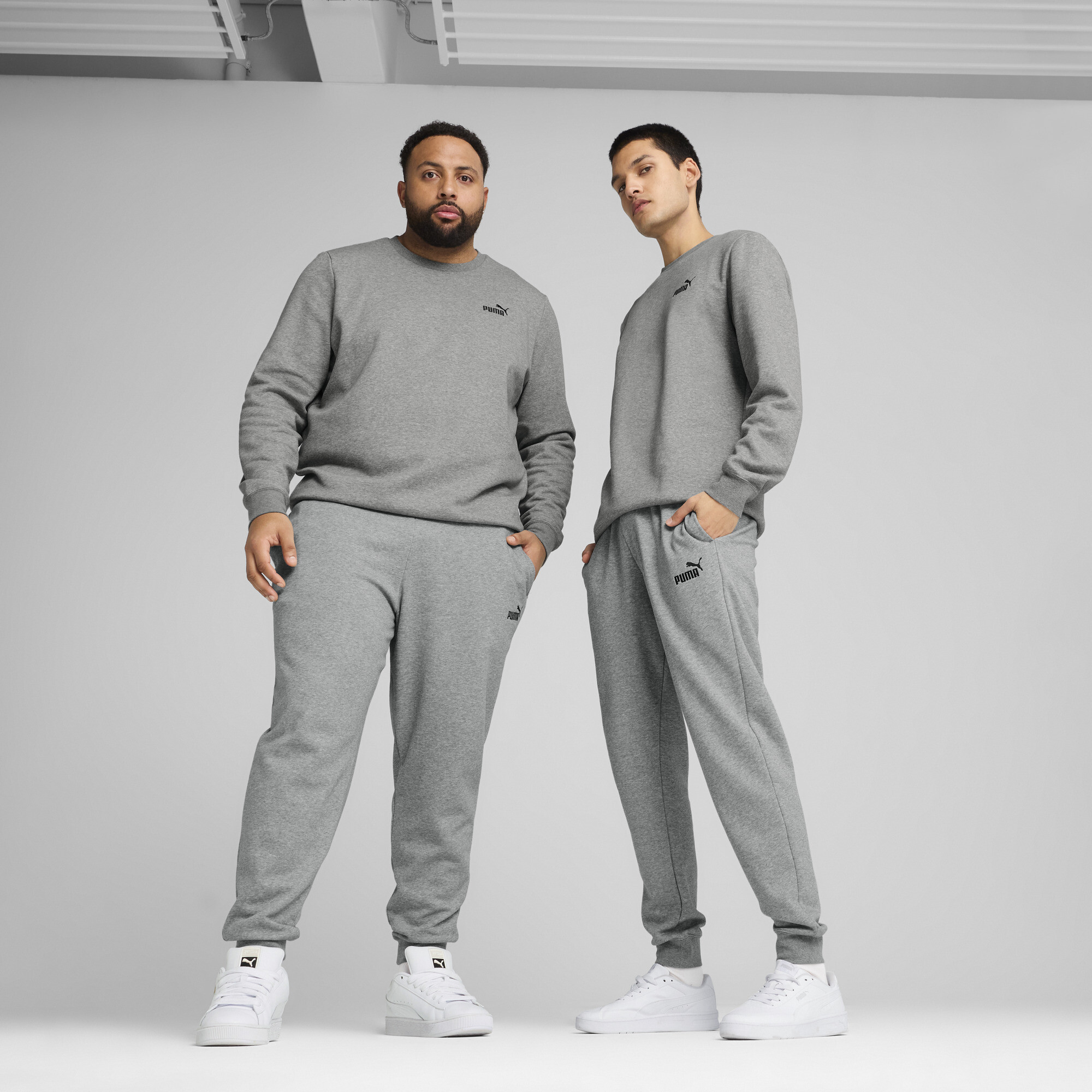 PUMA Essentials Men's Sweatpants - Picture 10 of 14