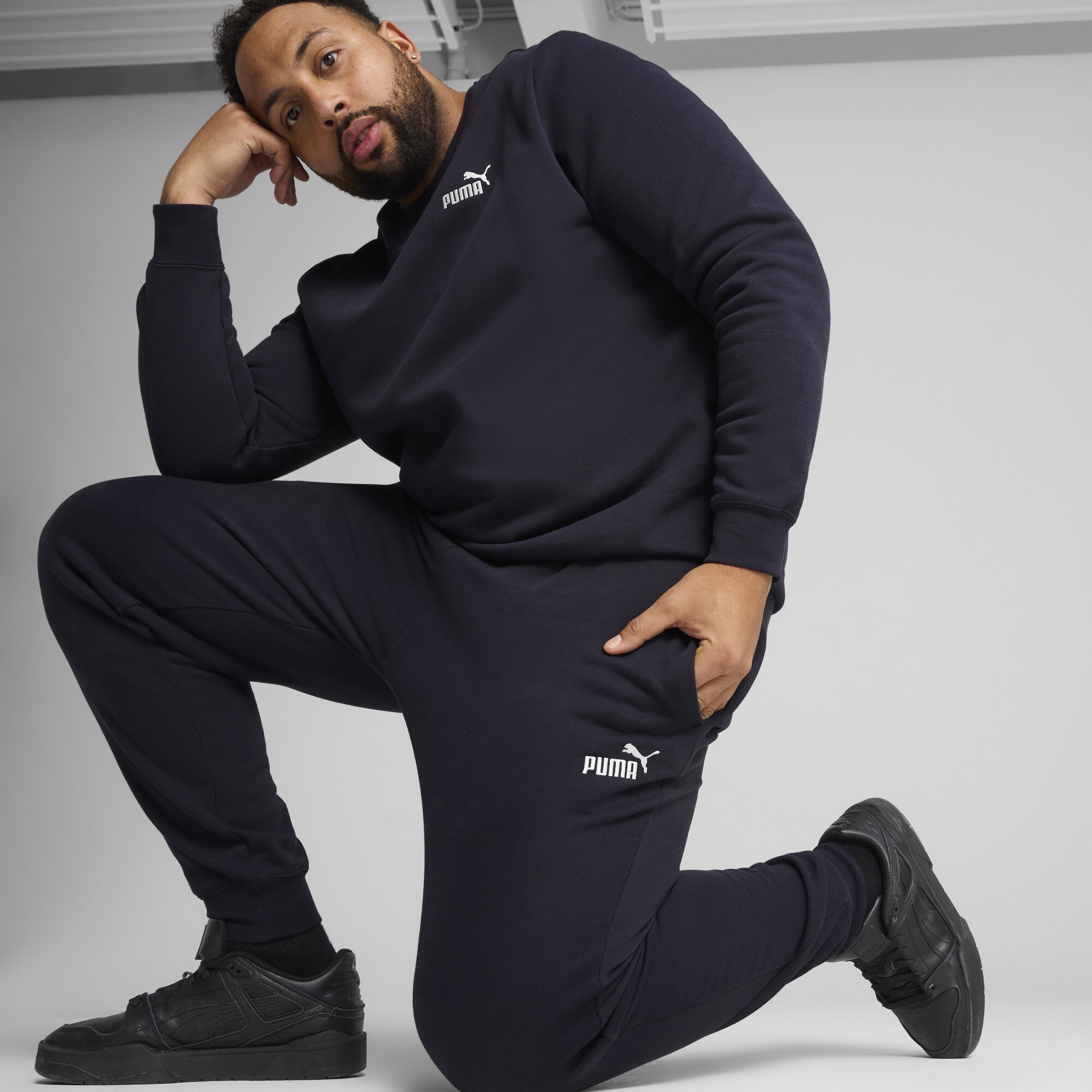 PUMA Essentials No. 1-logo sweatpant voor Heren, Blauw, Maat M thumbnail 4