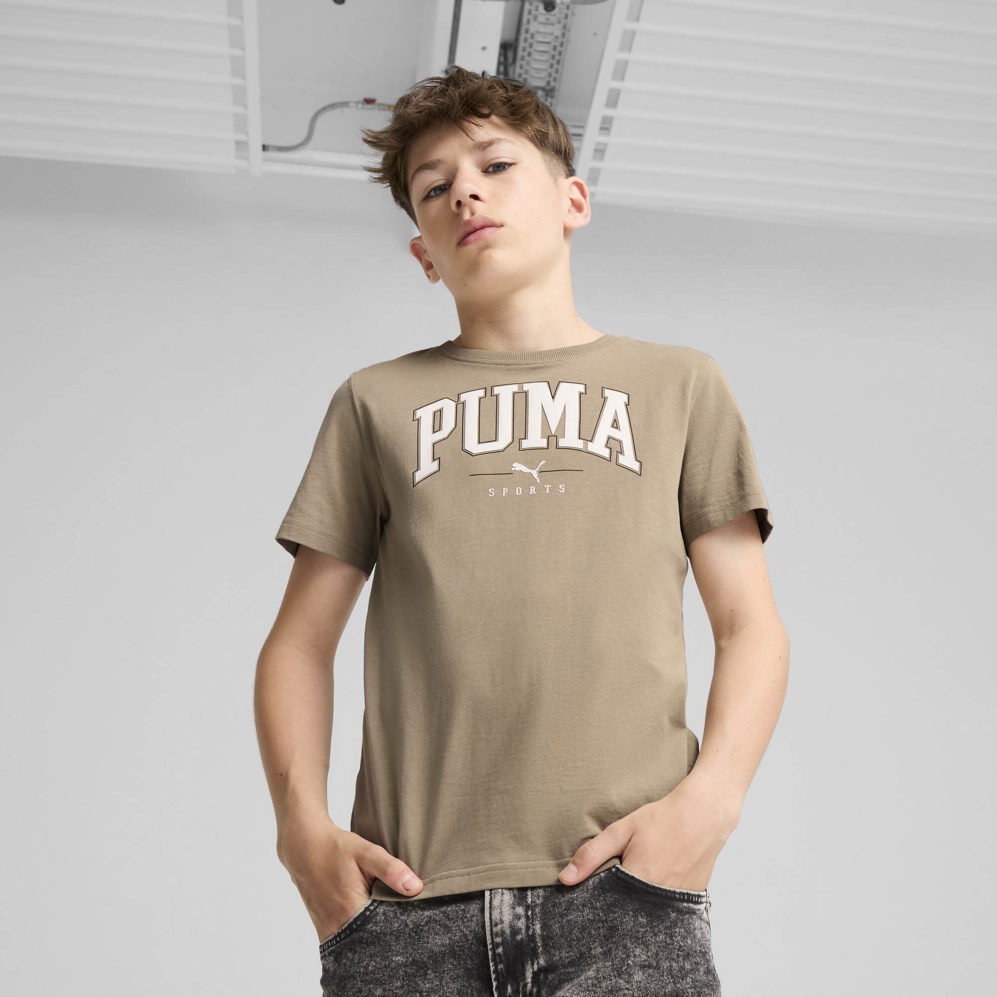 Men's Puma SQUAD Big Graphic Tee Youth, Beige, Size 15-16Y, Clothing