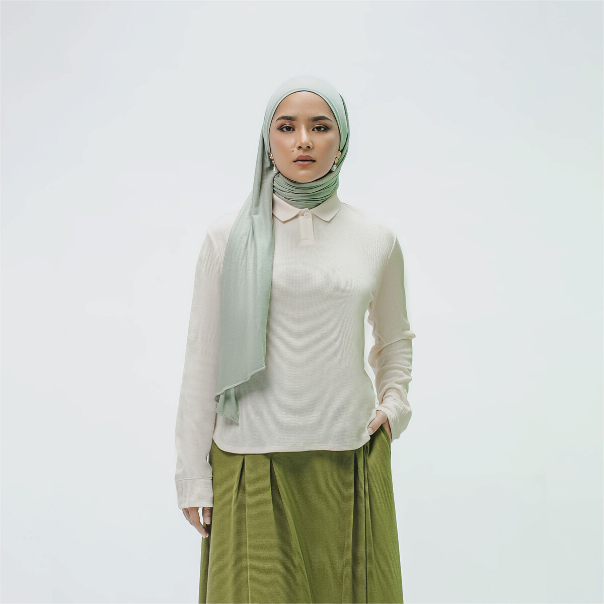 PUMA Classic Long Sleeve T-Shirt in Frosted Ivory, XS