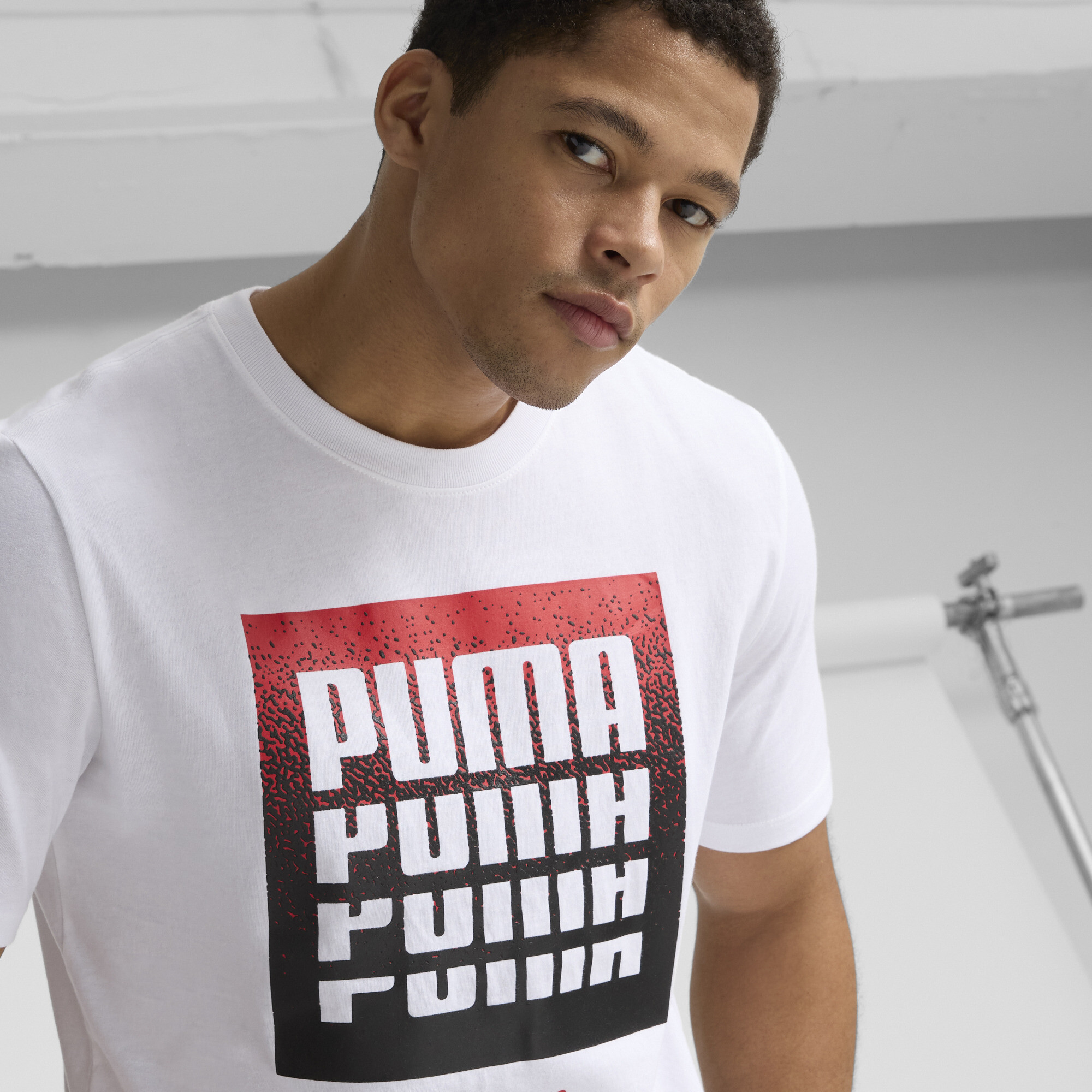 PUMA Men's Graphics Dissolve Tee