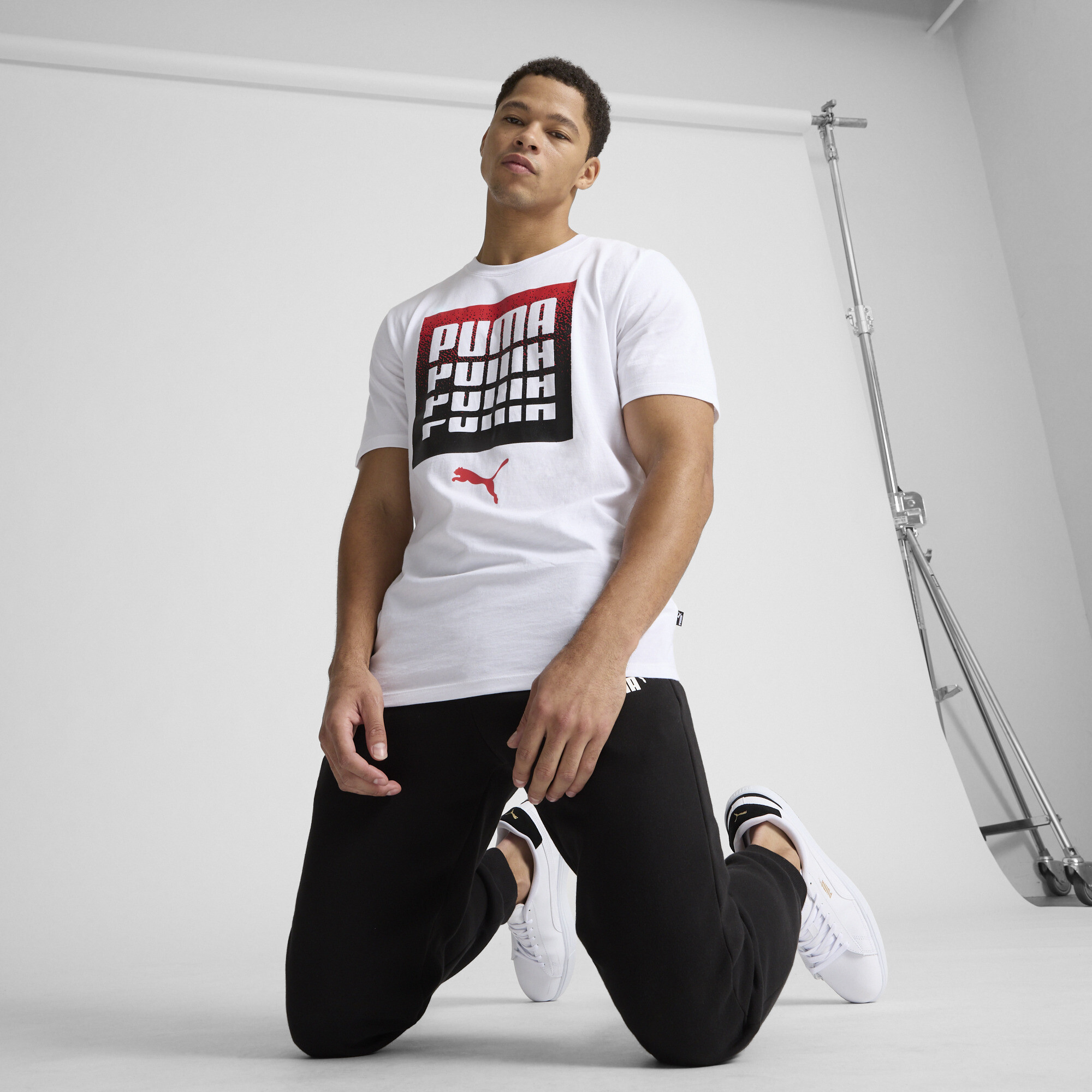 PUMA Men's Graphics Dissolve Tee