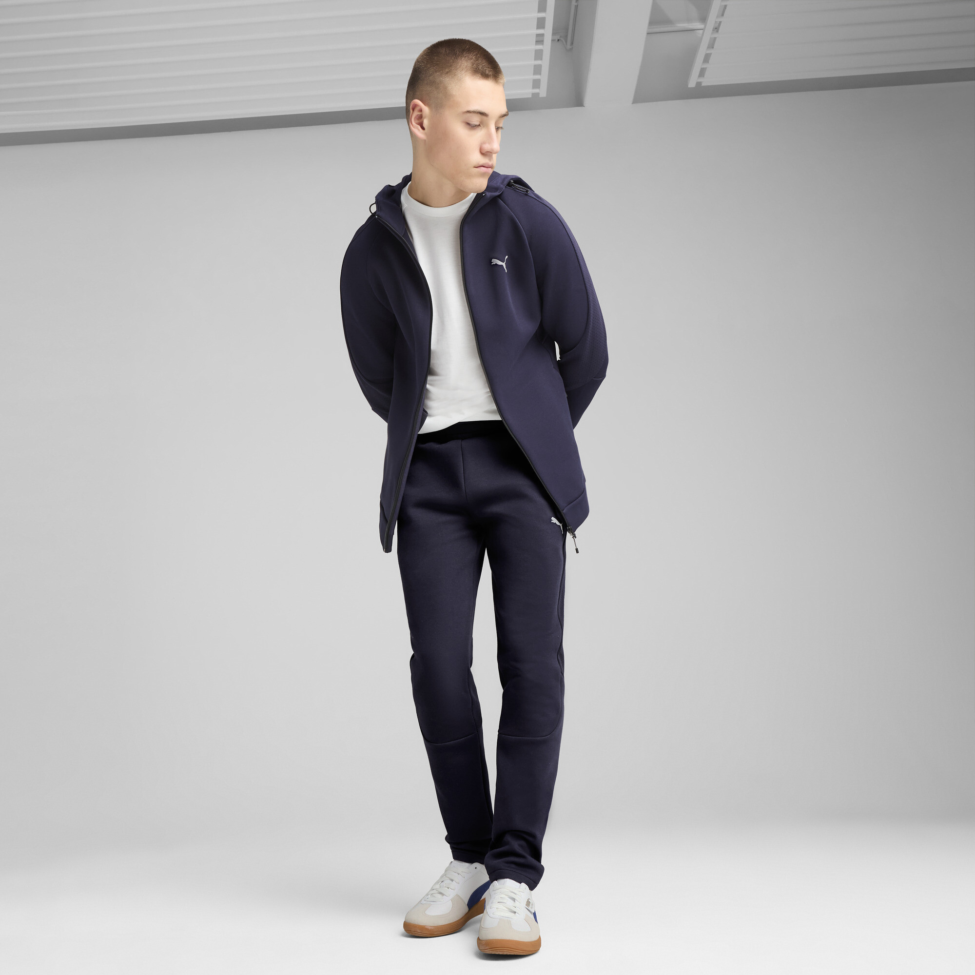 PUMA Evostripe Men's Pants - Picture 11 of 21