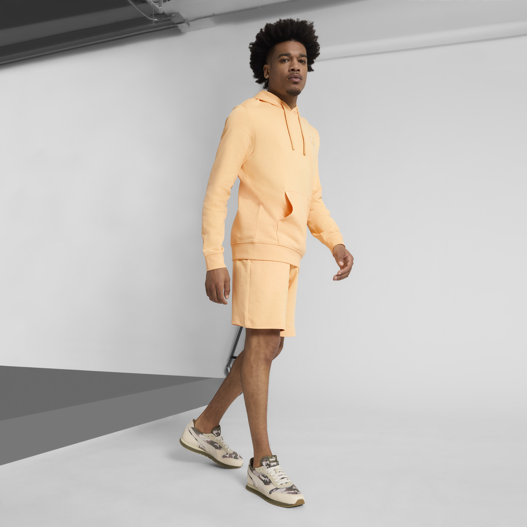 PUMA Elevated Essentials Men's 9" Shorts - Picture 27 of 42