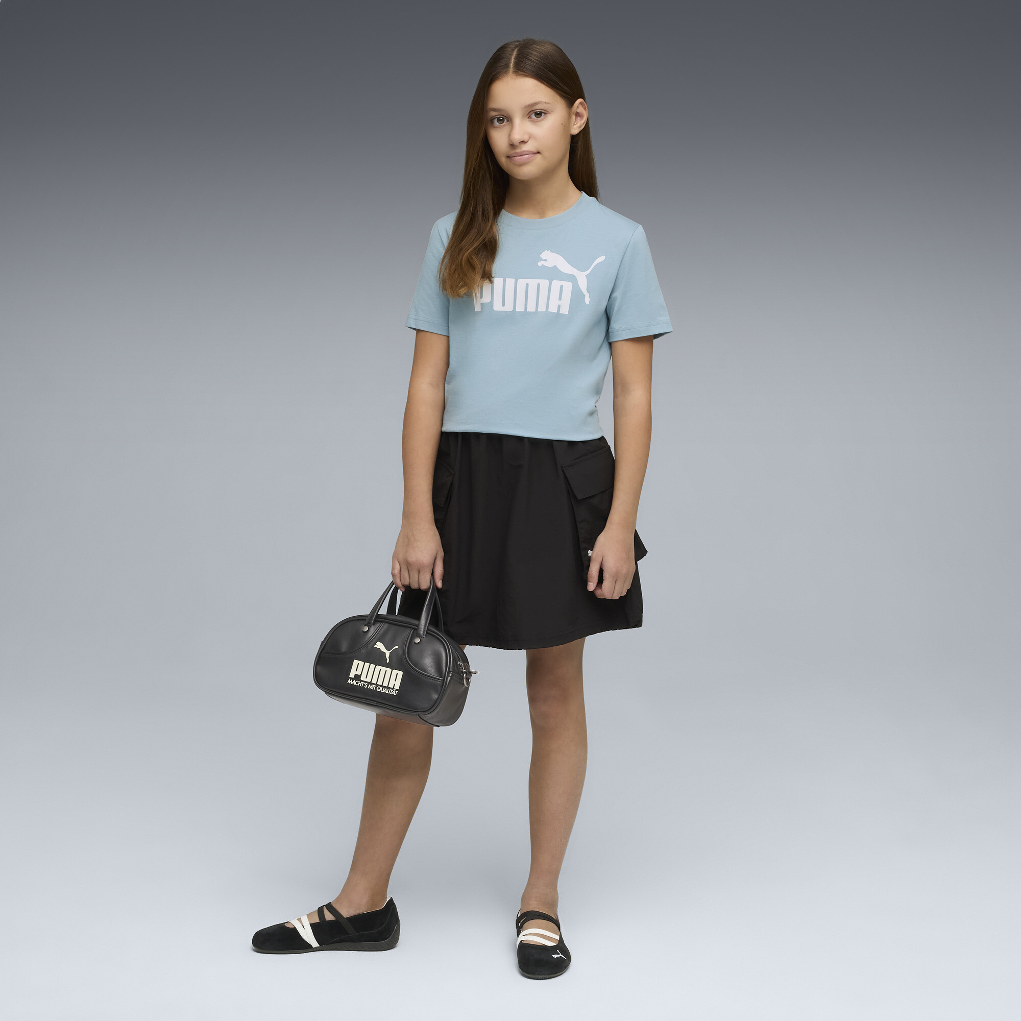 PUMA ESS No. 1-logo T-shirt voor Dames, Maat 15-16Y thumbnail 2