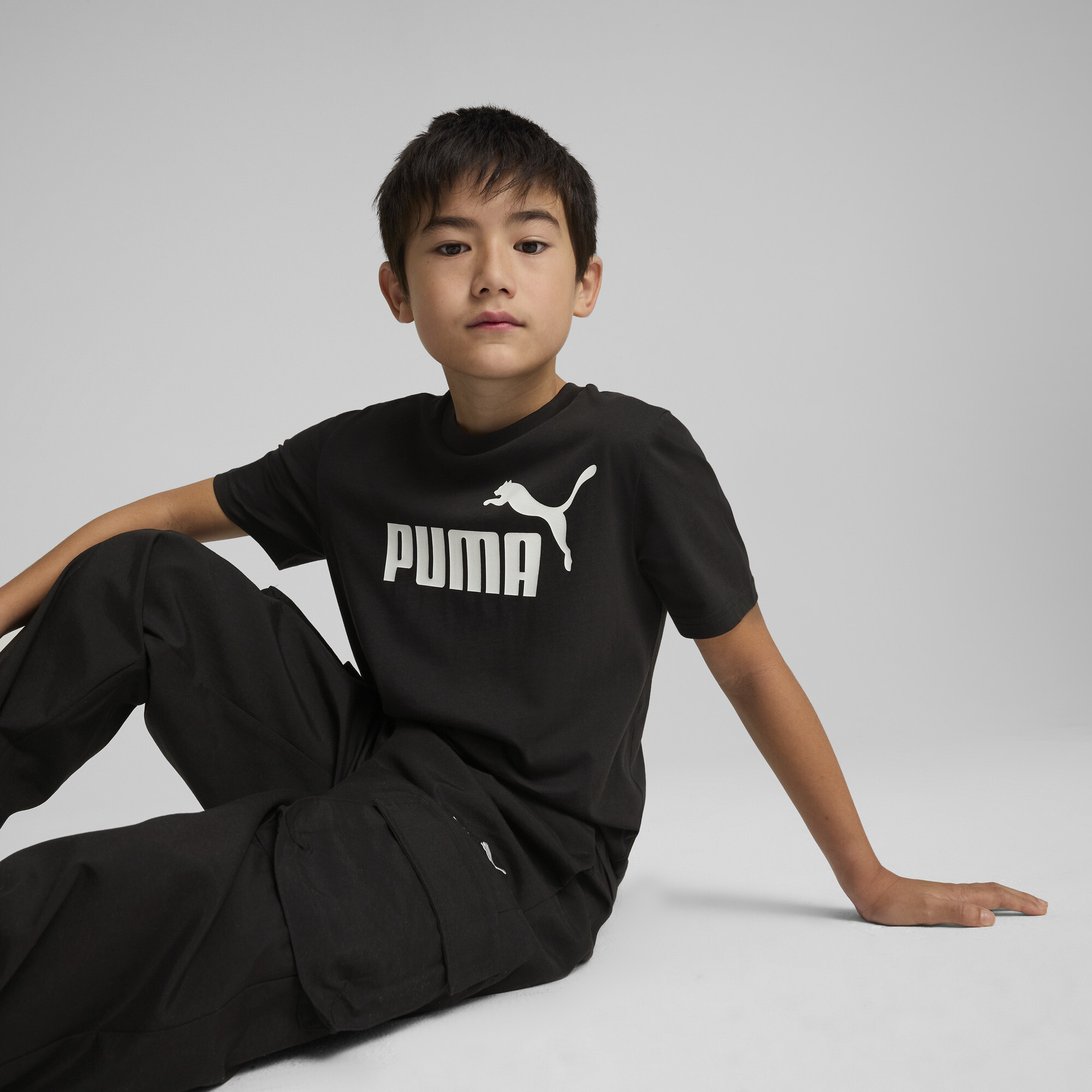 Puma ESS No. 1 Logo T-Shirt Teenager Für Herren Für Damen Für Kinder | Mit Logo Print | Black | Größe: 9-10Y