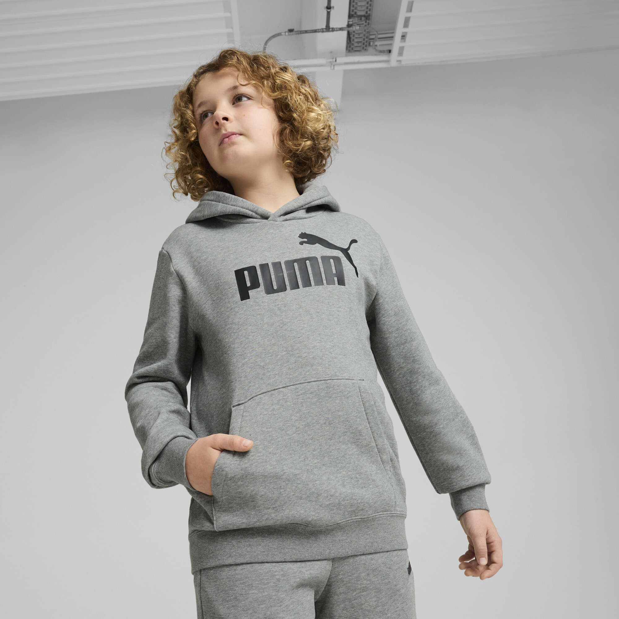 Polerón con capucha Essentials No. 1 Logo juvenil