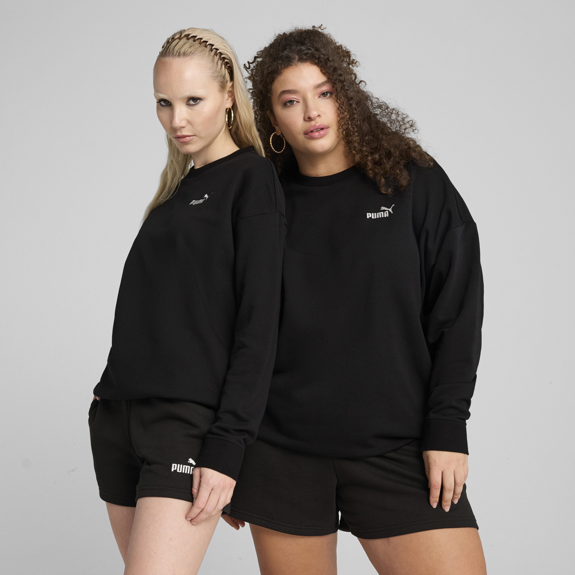 Puma ESS Small No. 1 Logo Relaxed Sweatshirt mit Rundhalsausschnitt Damen | Mit Plain | Black | Größe: L