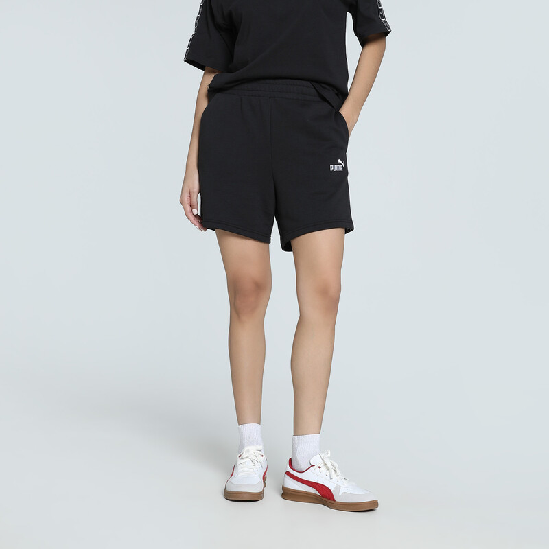 

Women's PUMA TAPE High-Waist Shorts