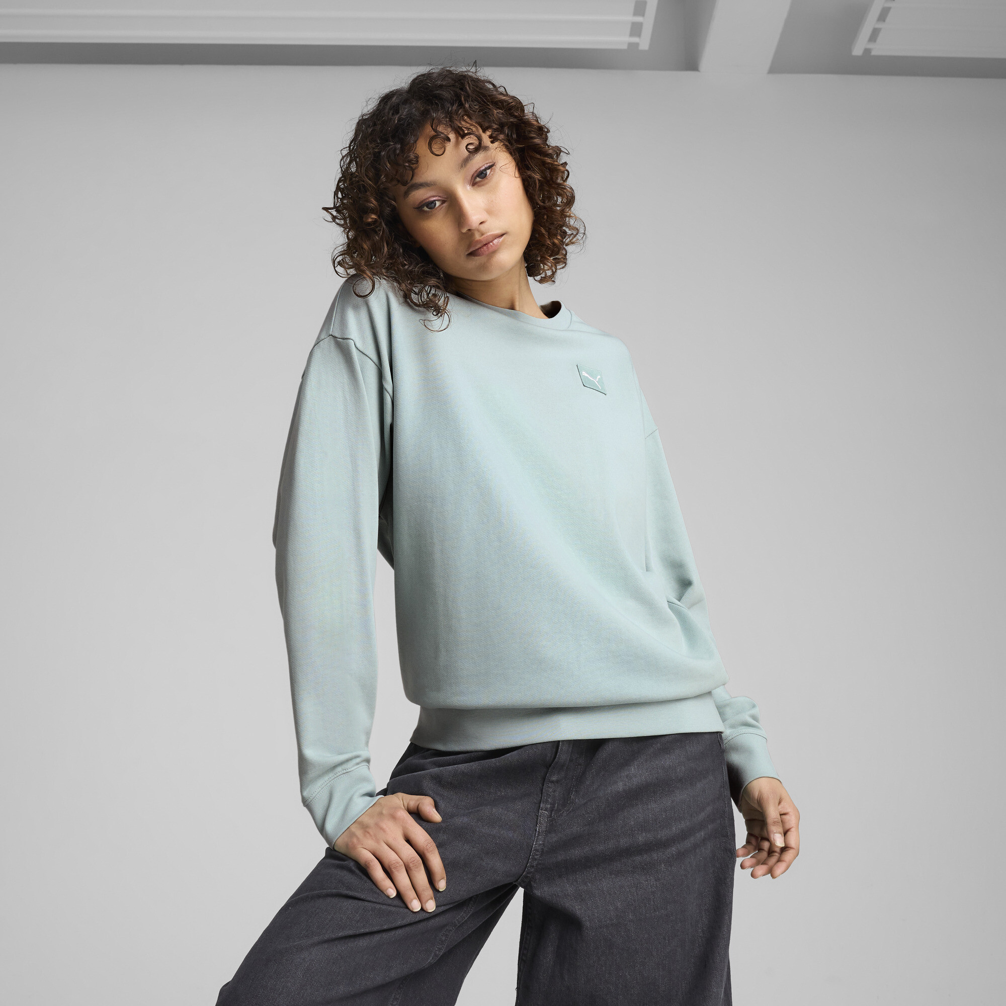 Puma ESS ELEVATED Bequemer Crewneck Damen | Mit Plain | Modern Mint | Größe: L