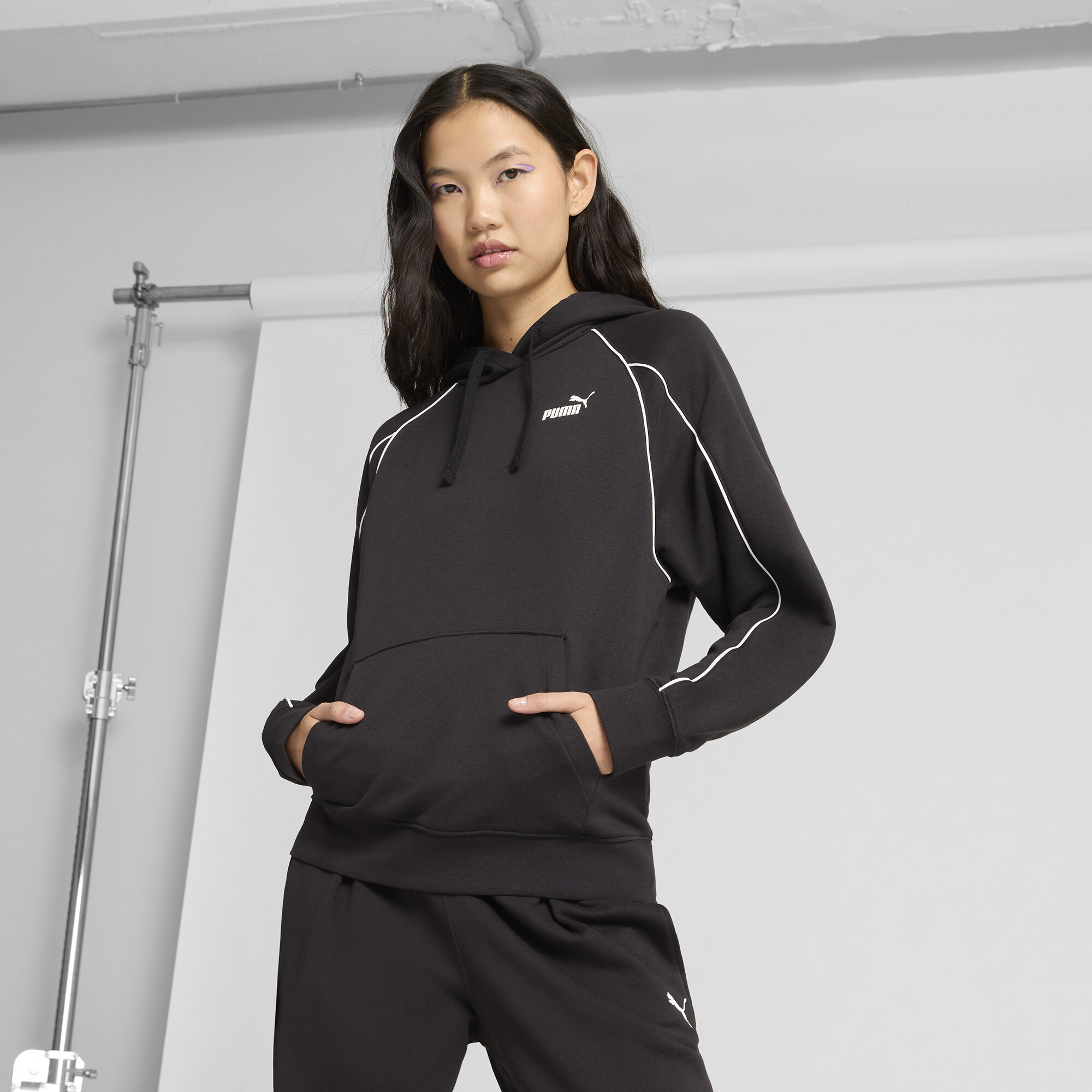 Puma Sport Comfort Hoodie Women In Black