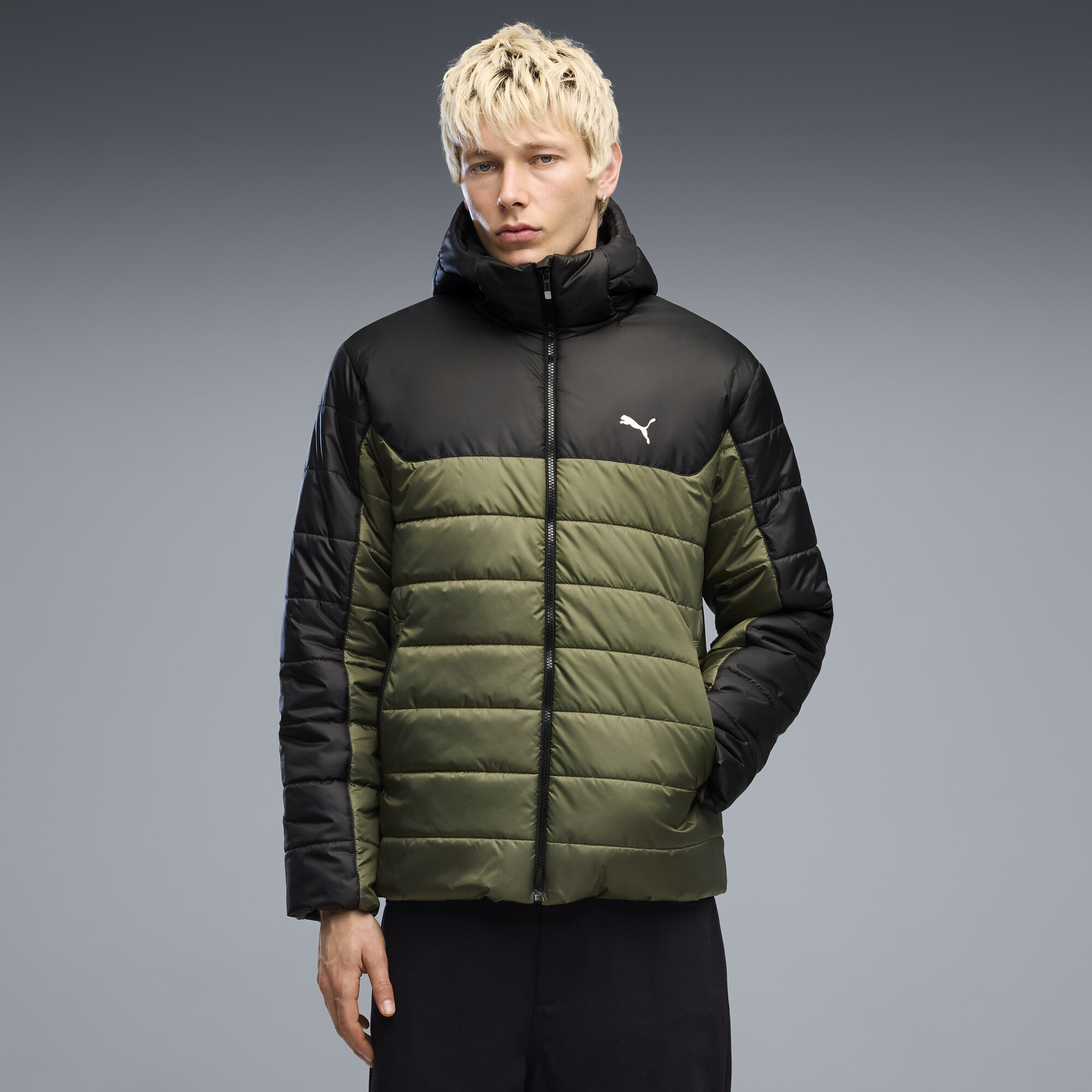 PUMA Doudoune capuche Essentials Homme Vtements Vert M 90 €