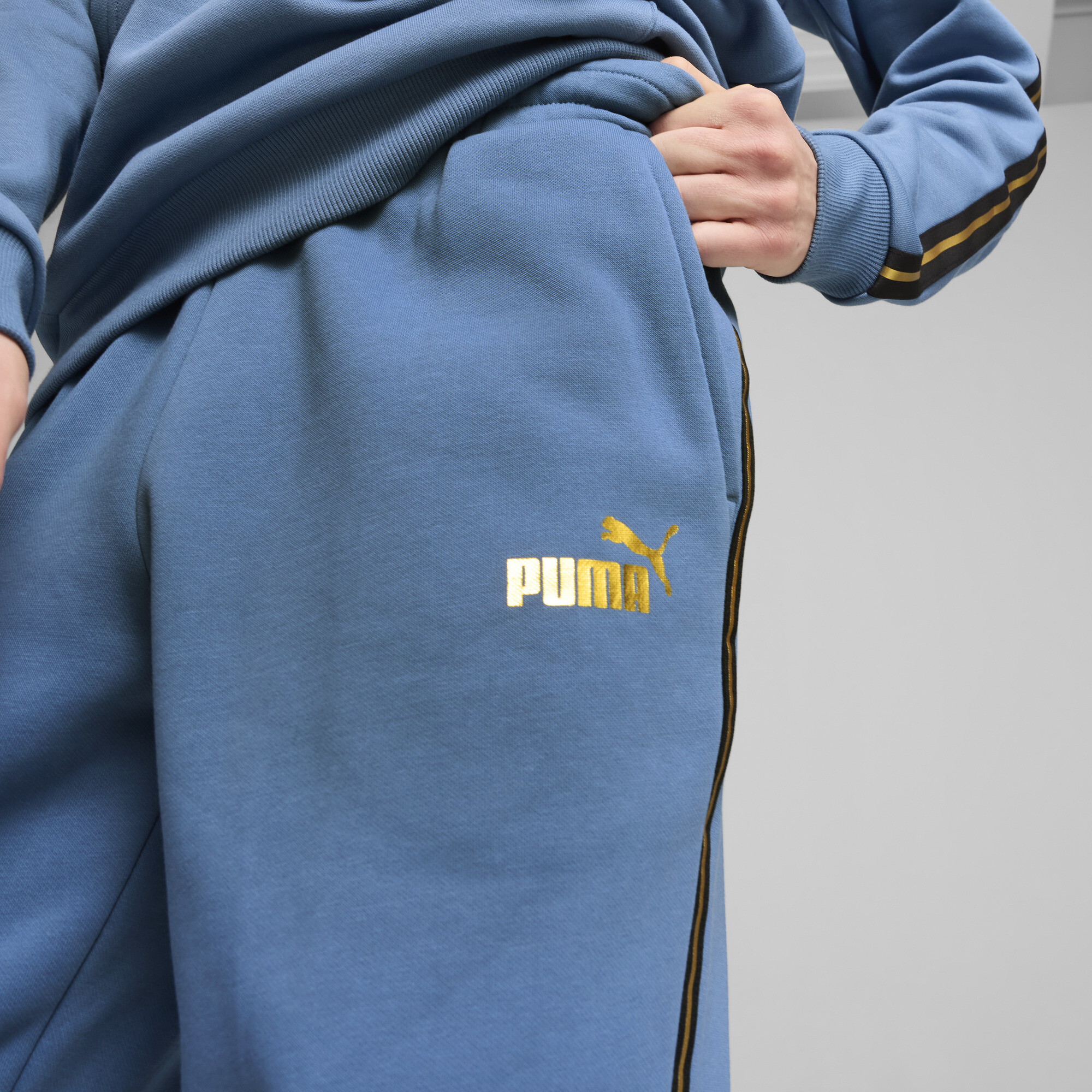 Men's Puma MINIMAL GOLD Sweatpants, Blue, Size XS, Clothing