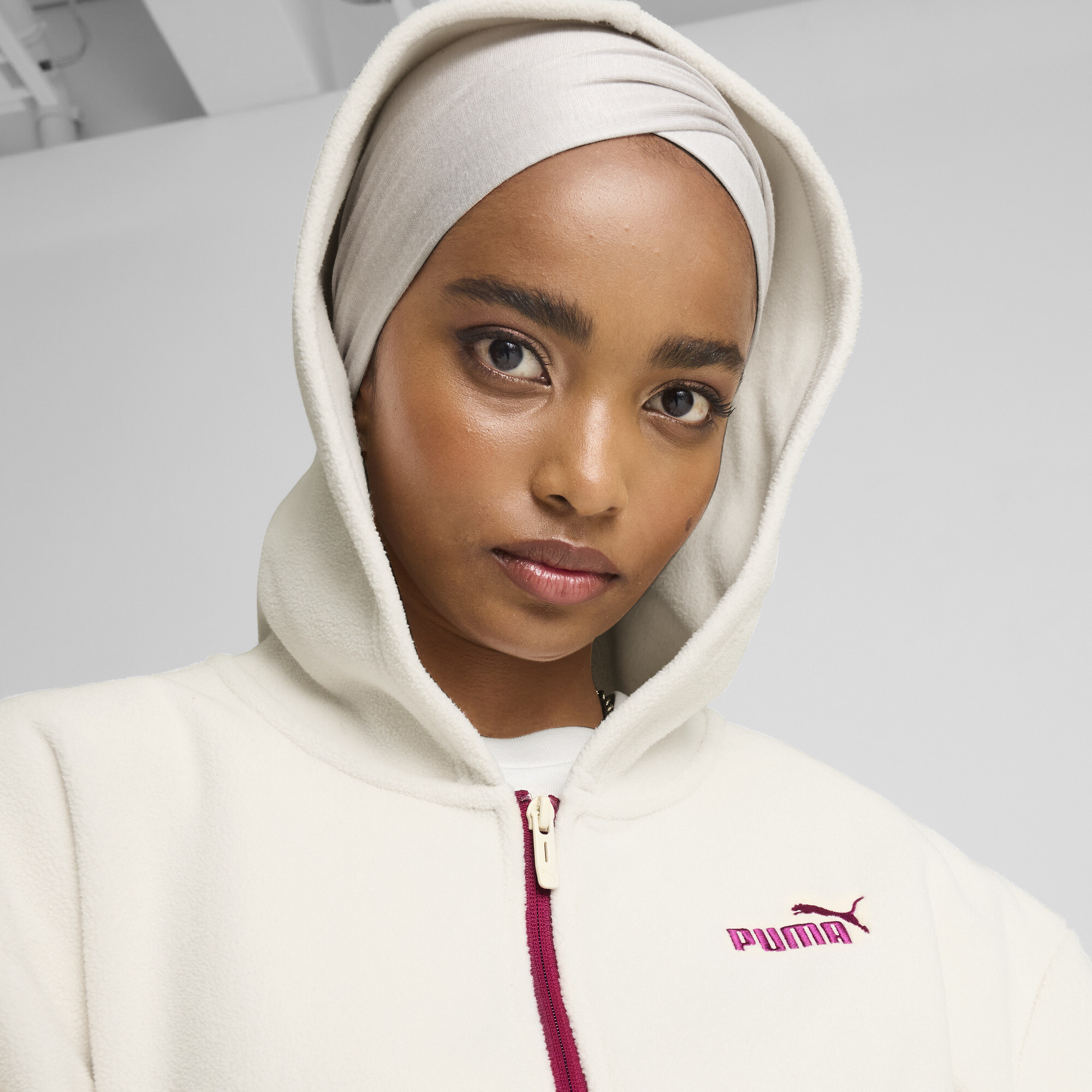 Women's Puma ESS ELEVATED Full-Zip Hoodie, White, Size L, Clothing