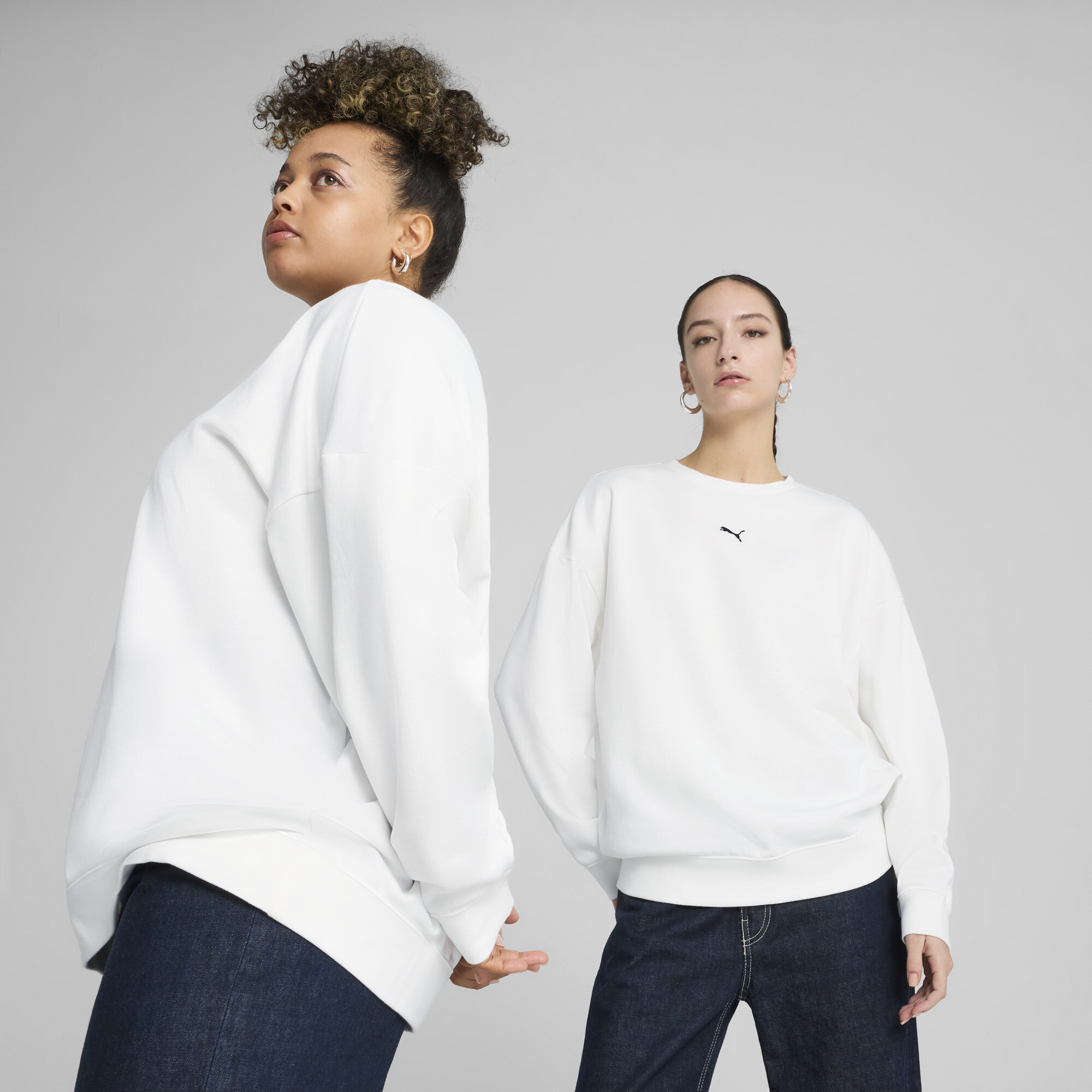 Свитшот Essentials Oversized Crew Women | Цвет: Белый | Puma White