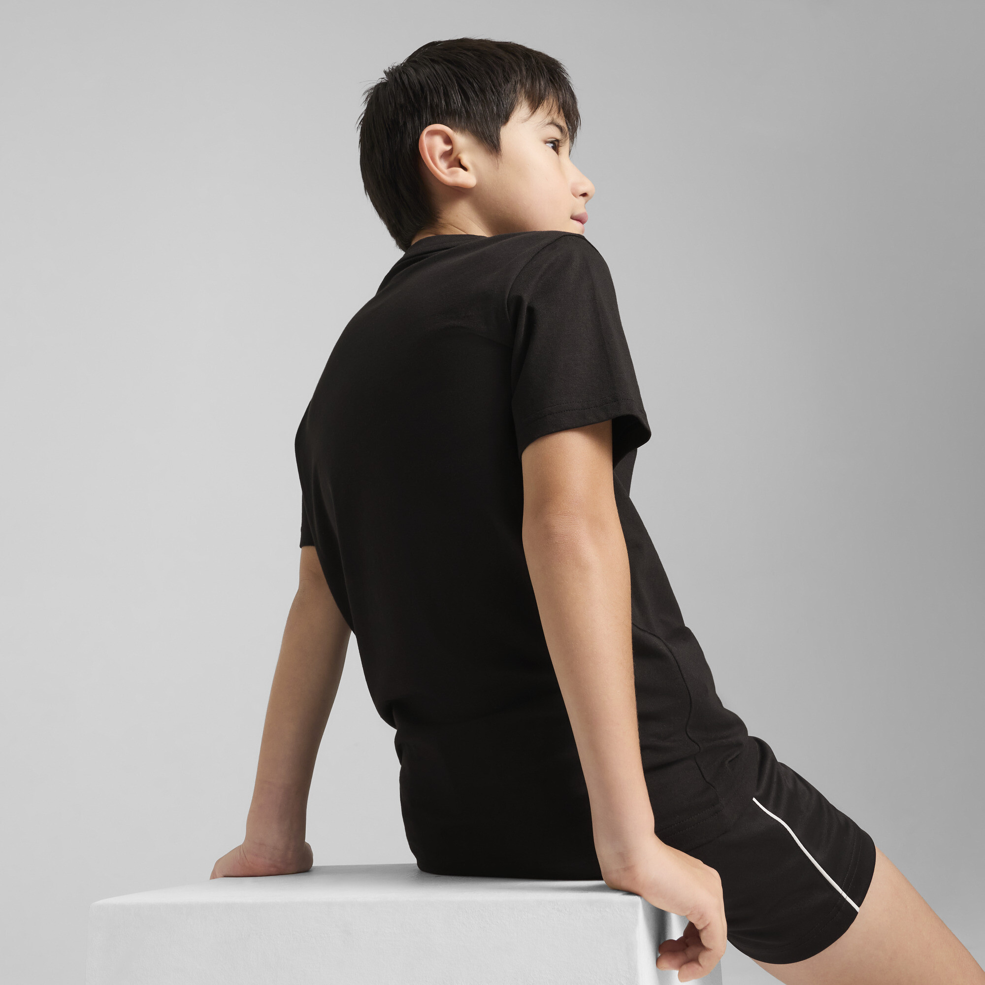 PUMA Essentials Colour No.1-logo T-shirt voor Heren, Zwart, Maat 9-10Y thumbnail 5