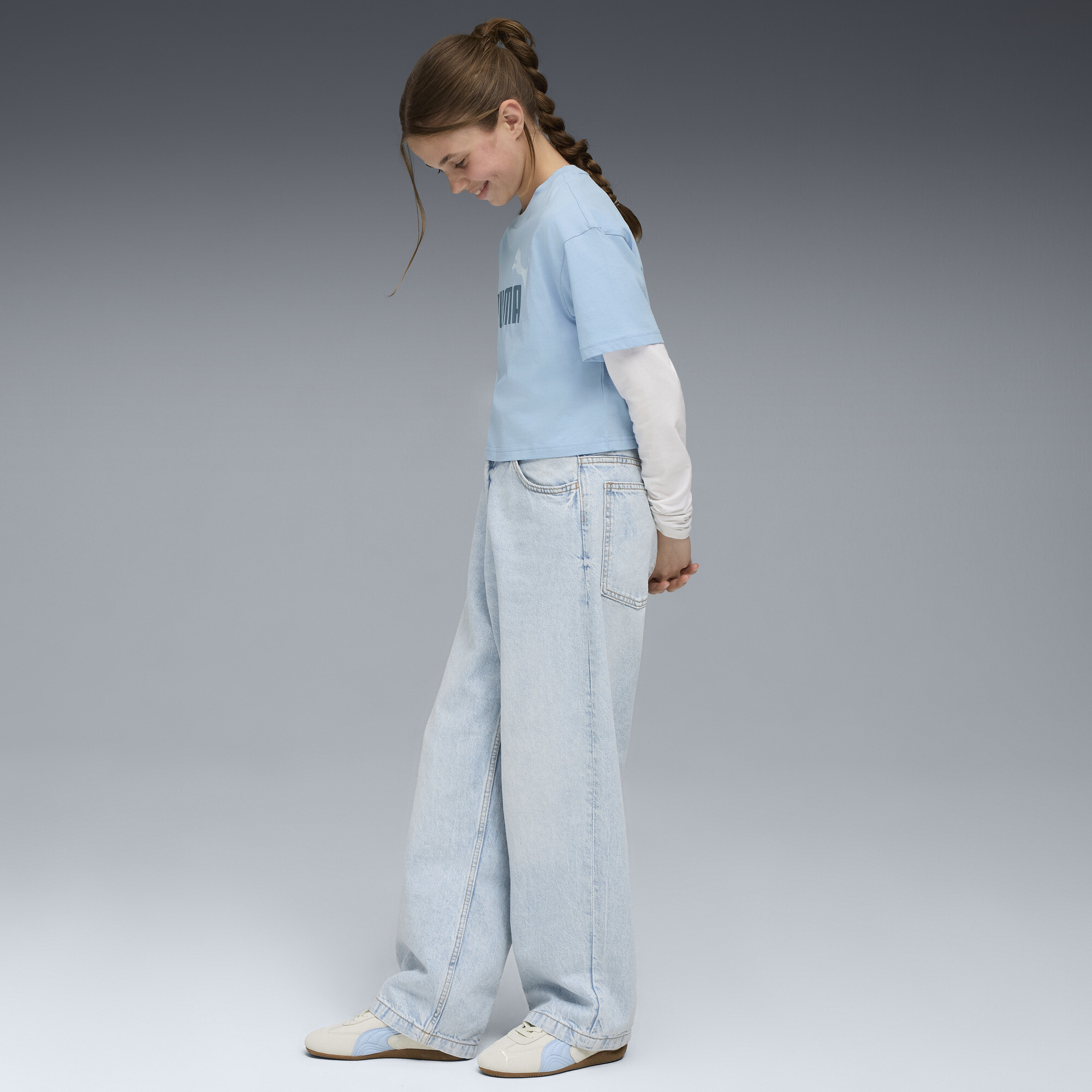 Essentials 2 kleuren No. 1 PUMA-logo cropped T-shirt voor Dames, Maat 9-10Y thumbnail 2