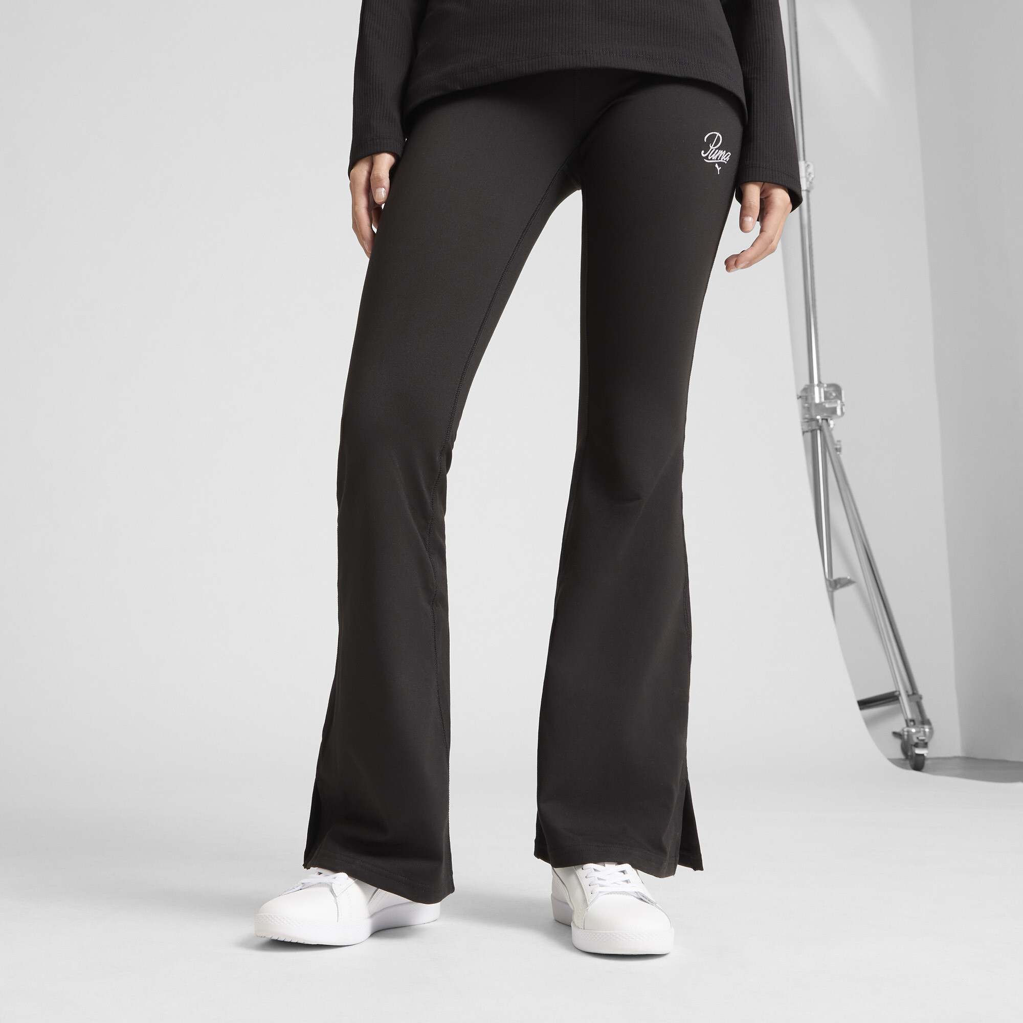 Puma Ess Script Flare Tights Us In Black