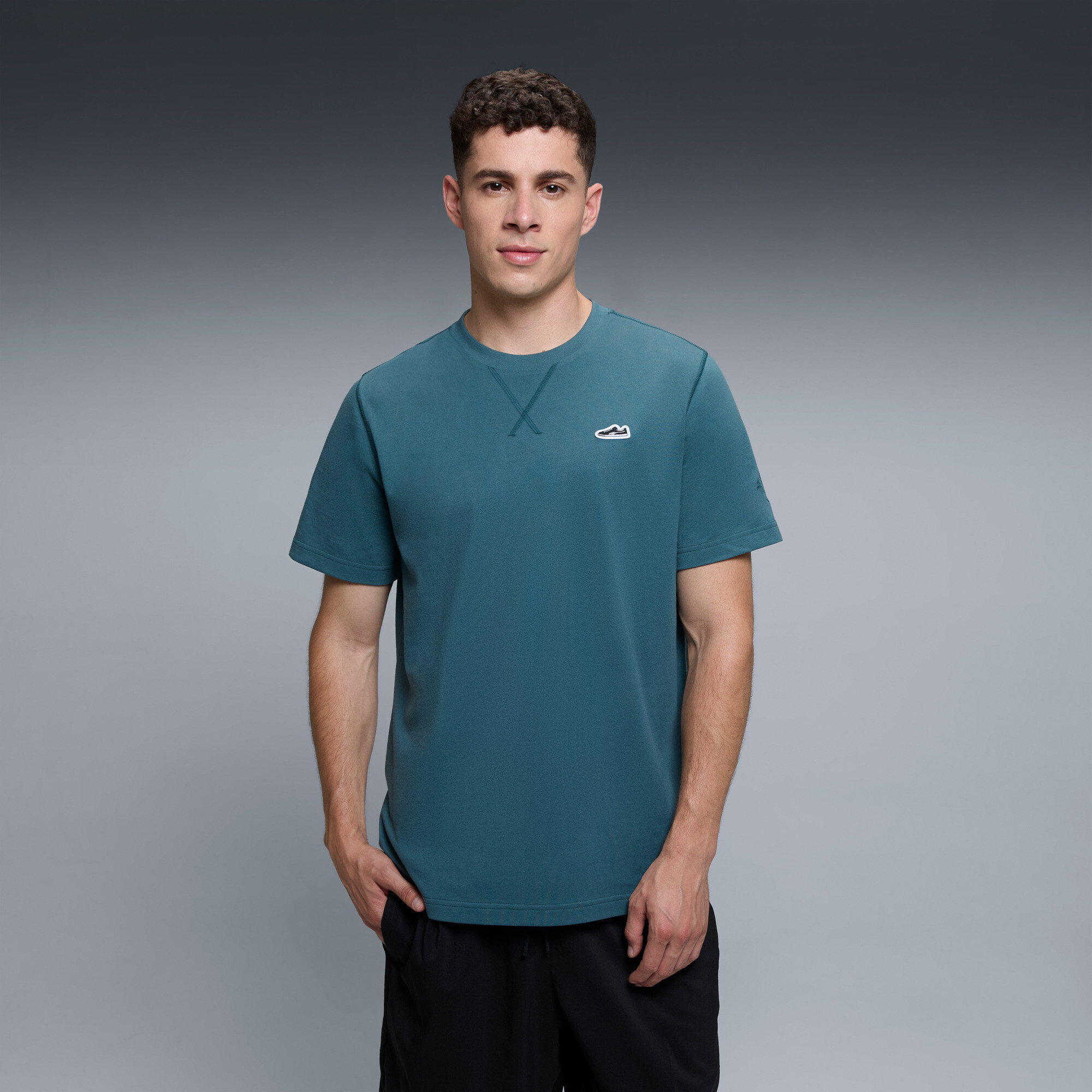 Polera Wardrobe Essentials Suede para hombre